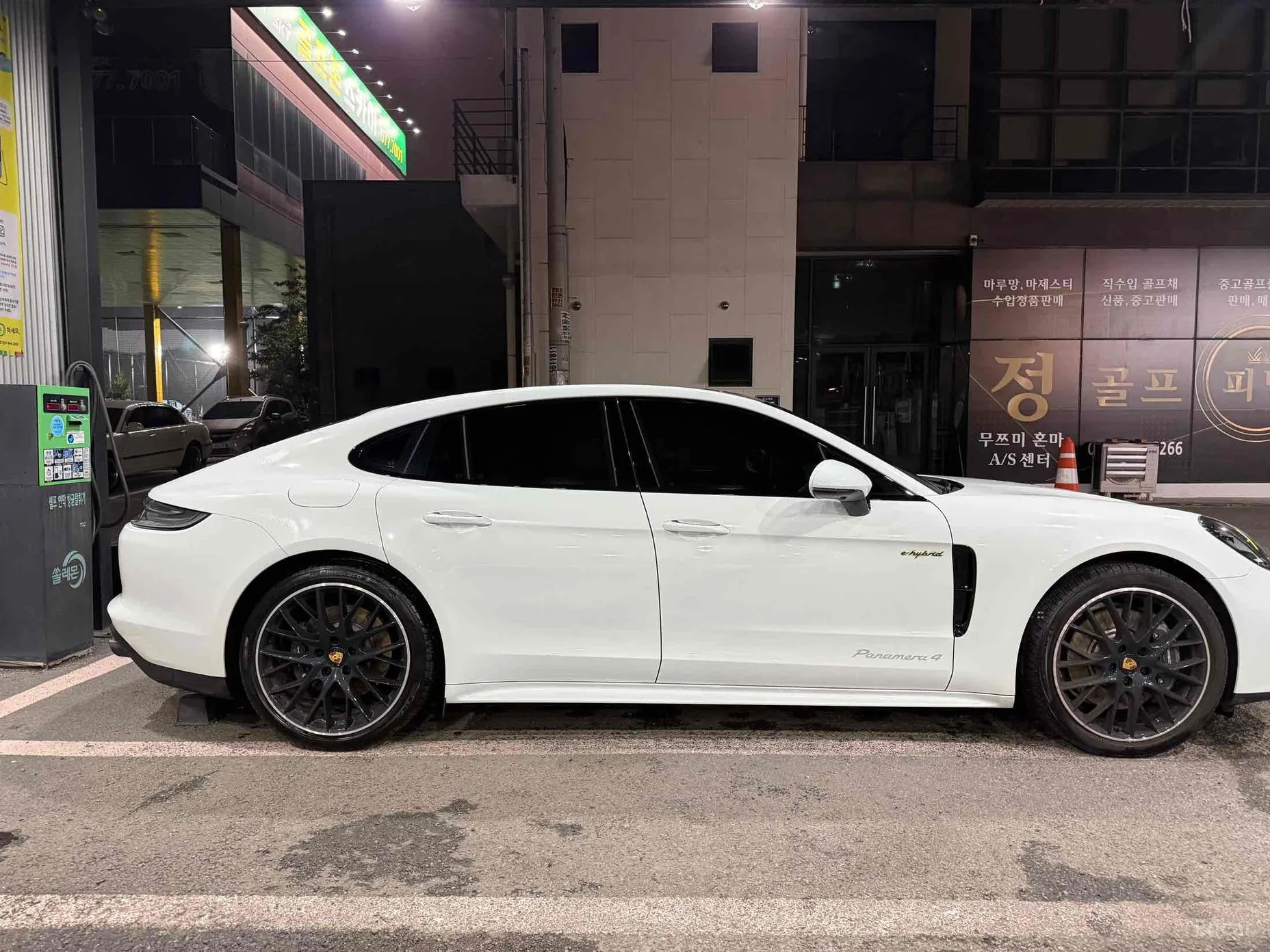 Porsche Panamera (971) превью 3