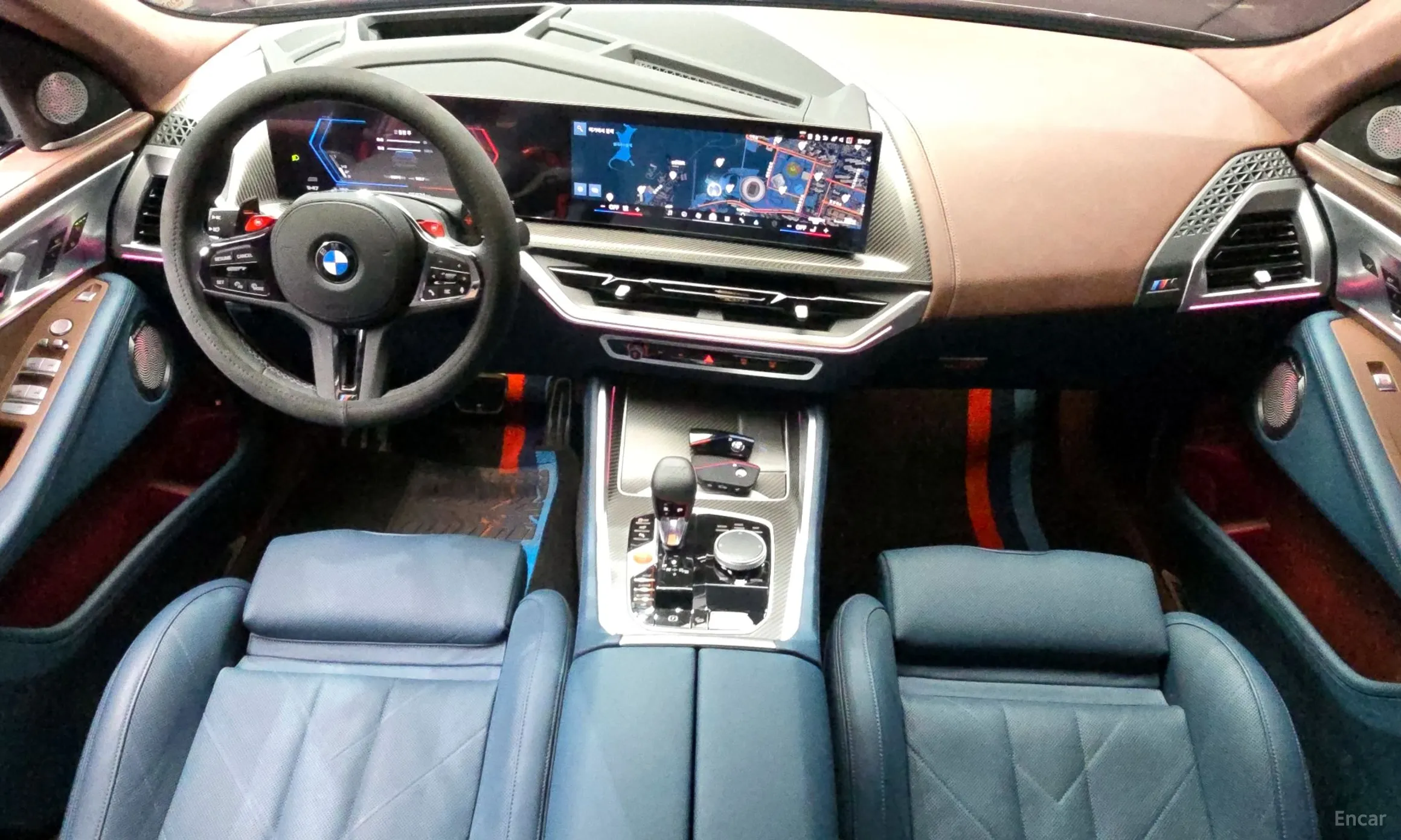 BMW XM (G09) превью 4
