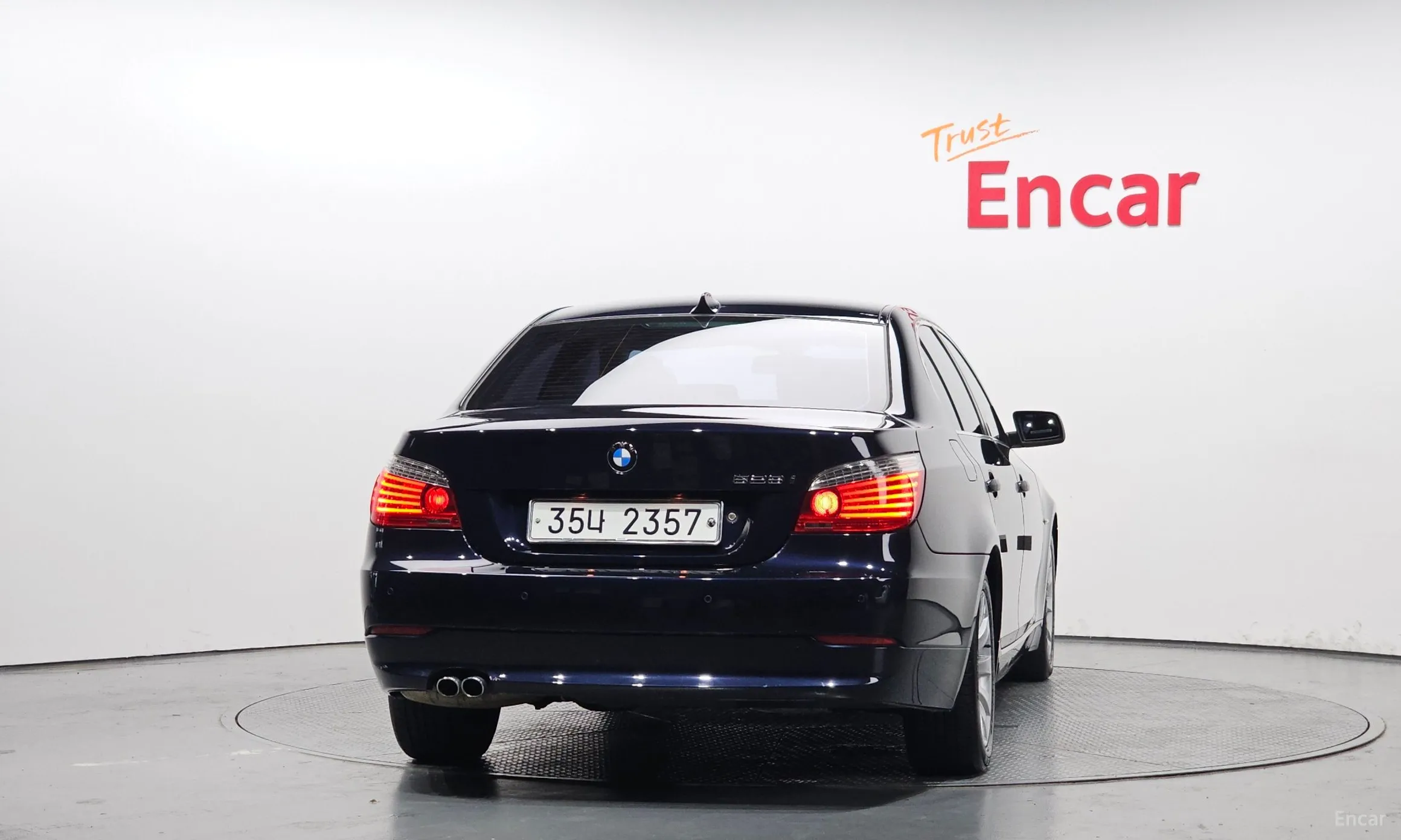 BMW 5 Series (E60) превью 3
