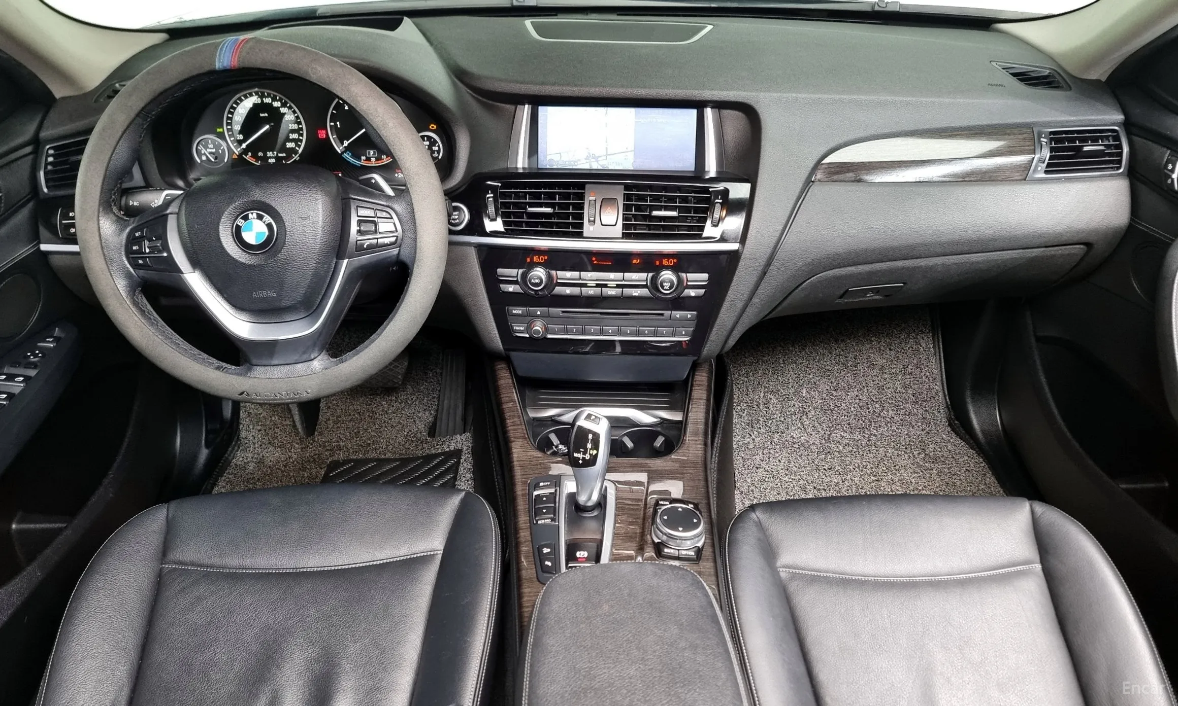 BMW X4 (F26) превью 4
