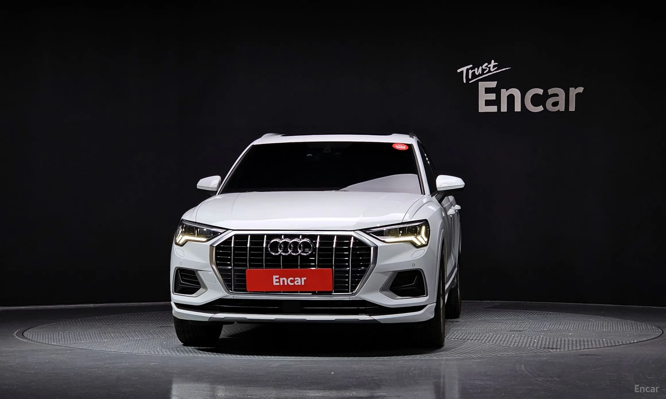 Audi Q3 (F3)