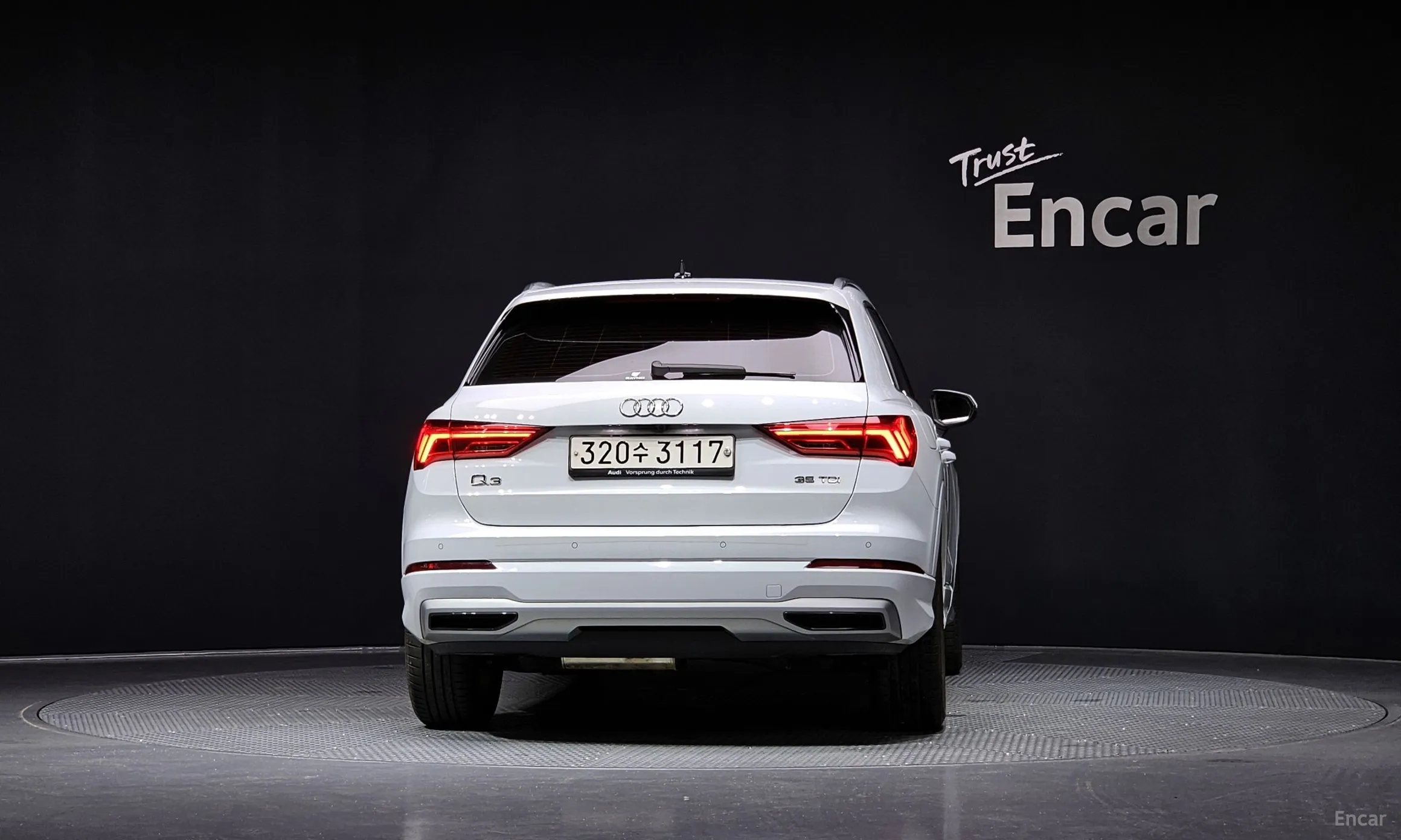 Audi Q3 (F3) превью 3