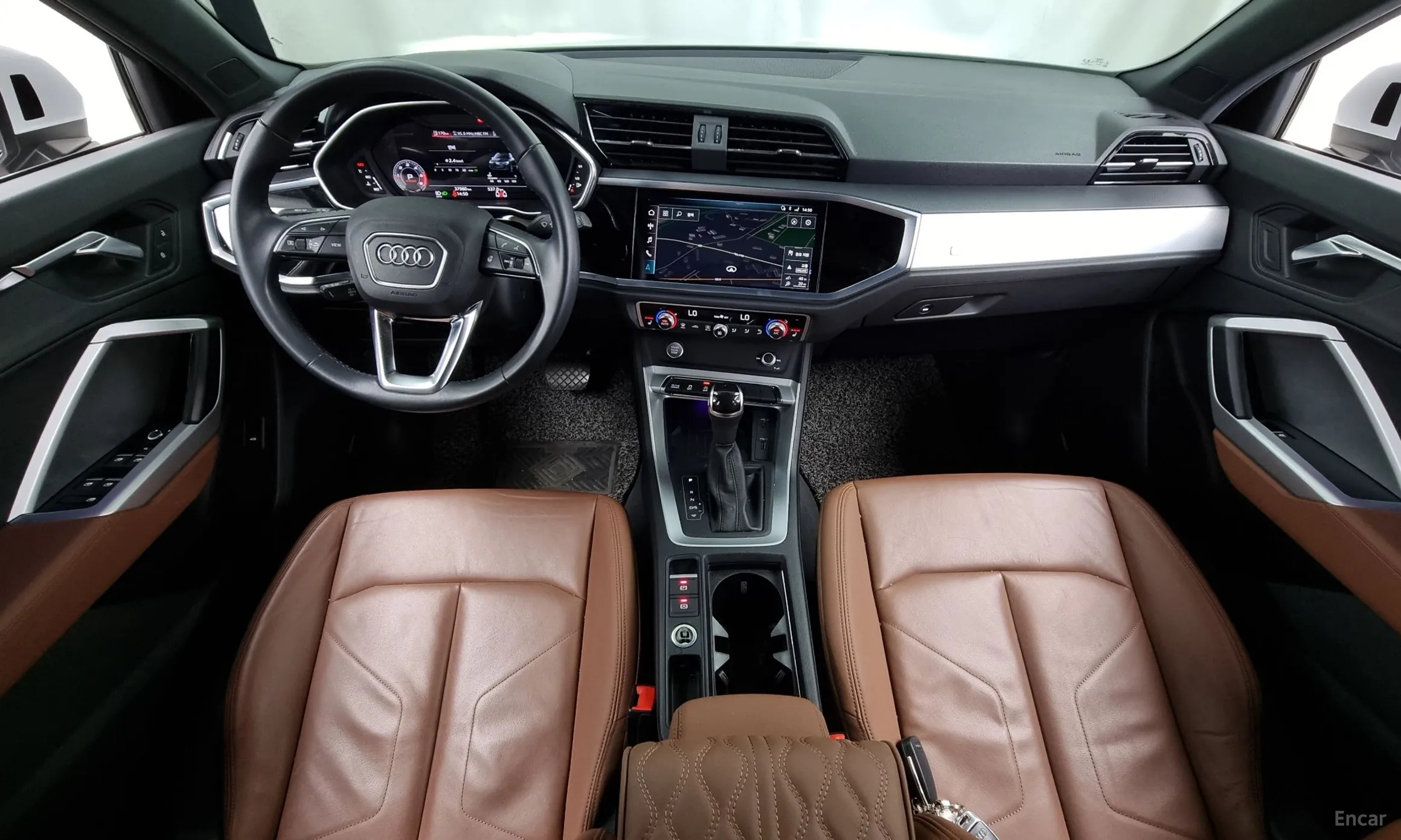 Audi Q3 (F3) превью 4