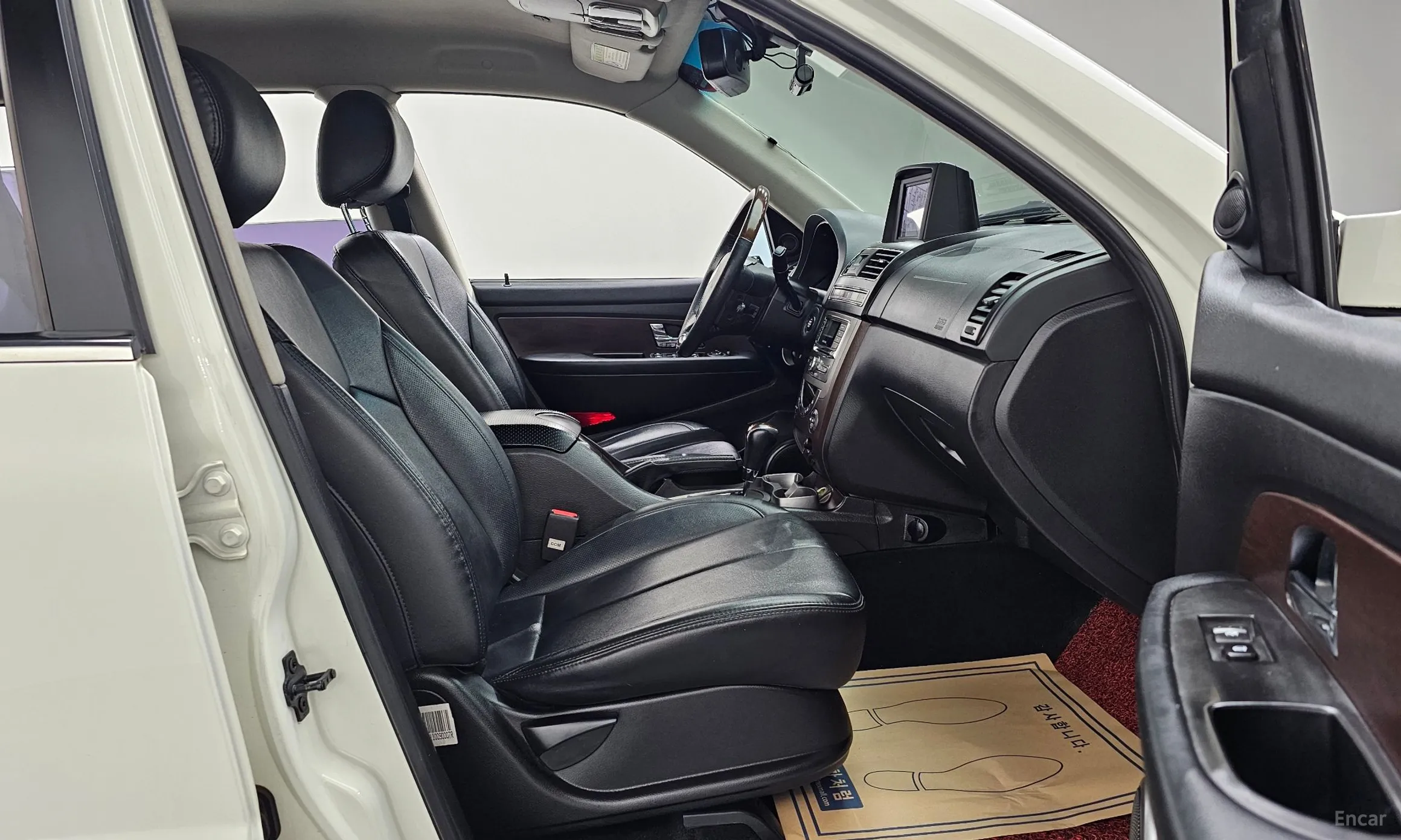 KG Mobility (SsangYong) Rexton W превью 10