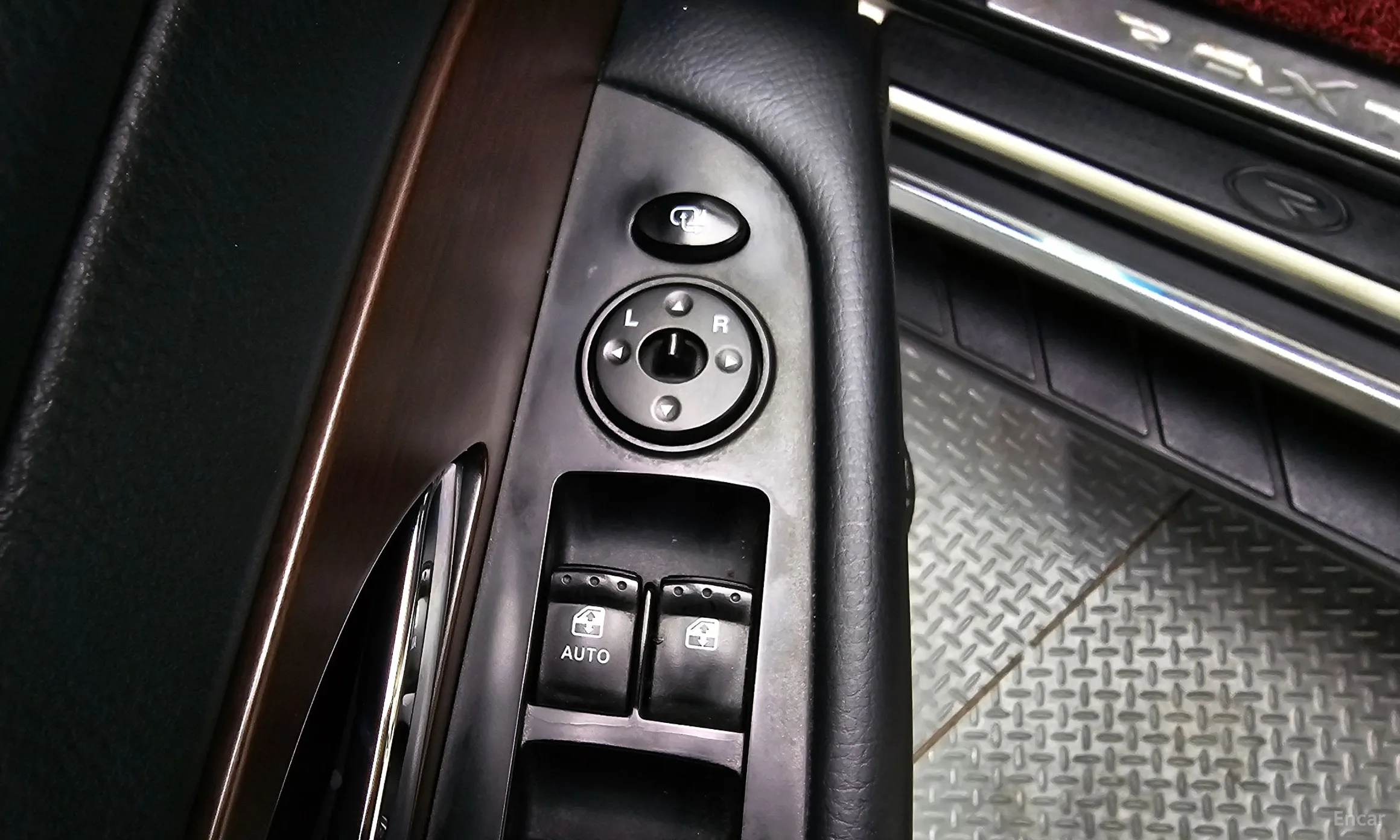 KG Mobility (SsangYong) Rexton W превью 17