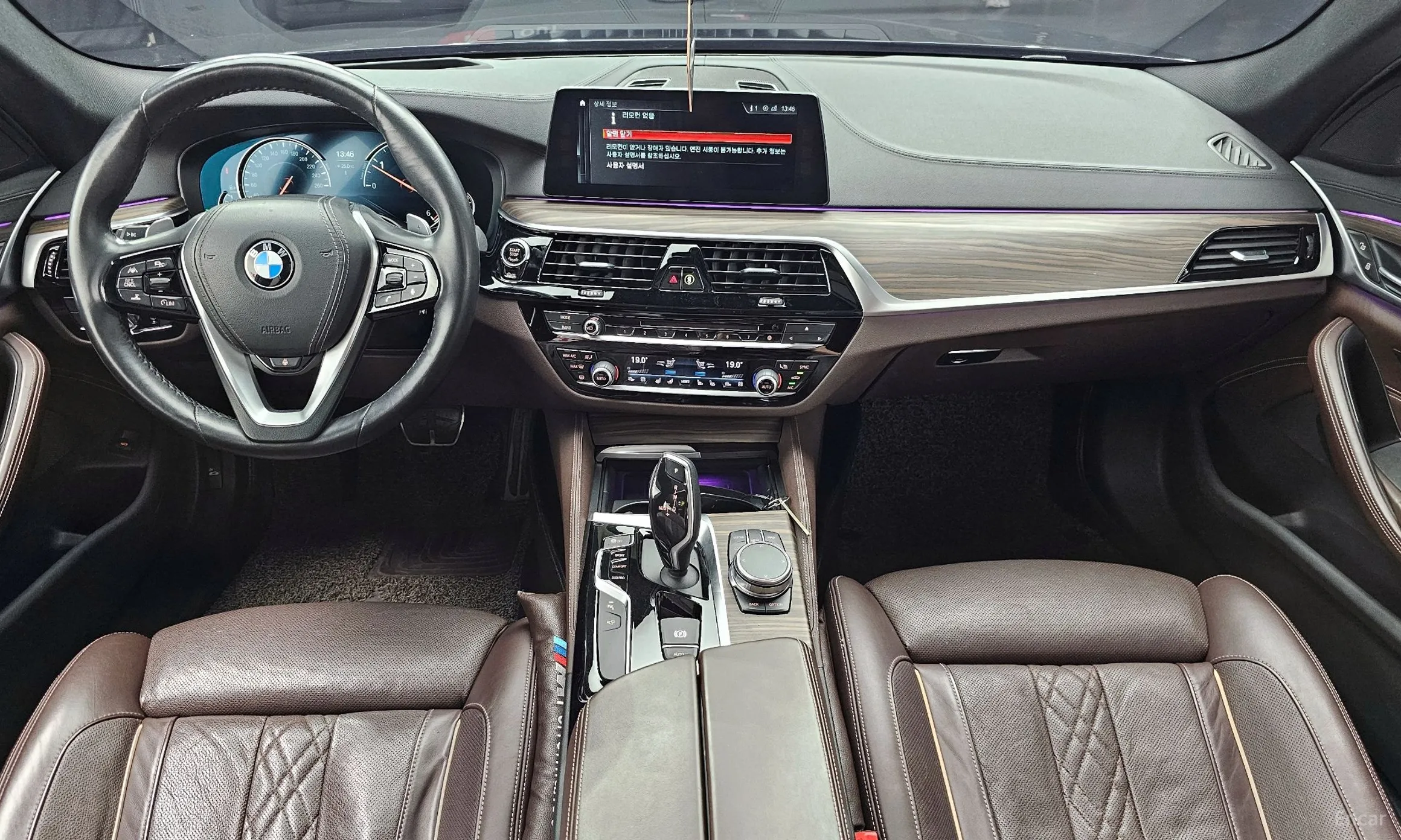 BMW 5 Series (G30) превью 4