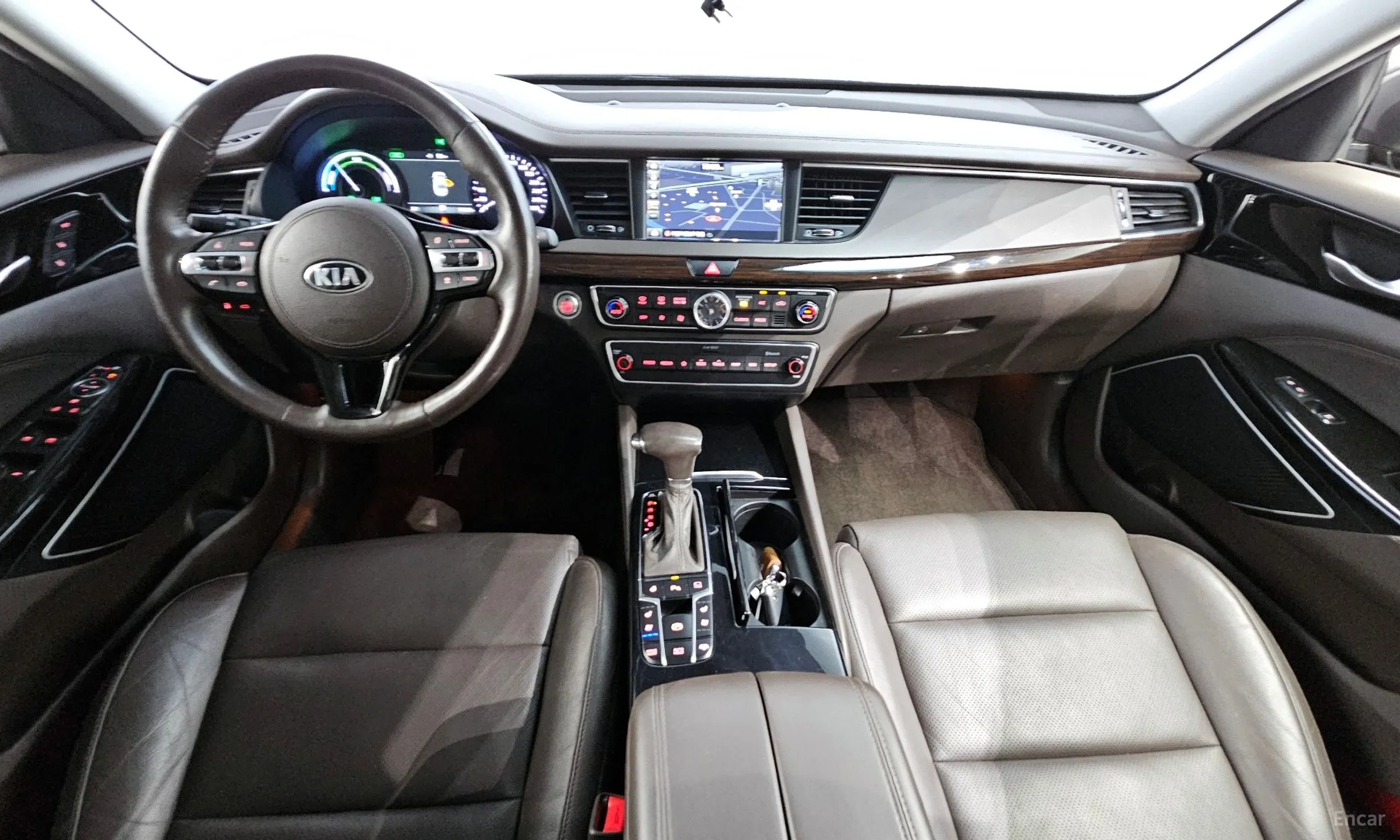 Kia K7 Hybrid превью 4