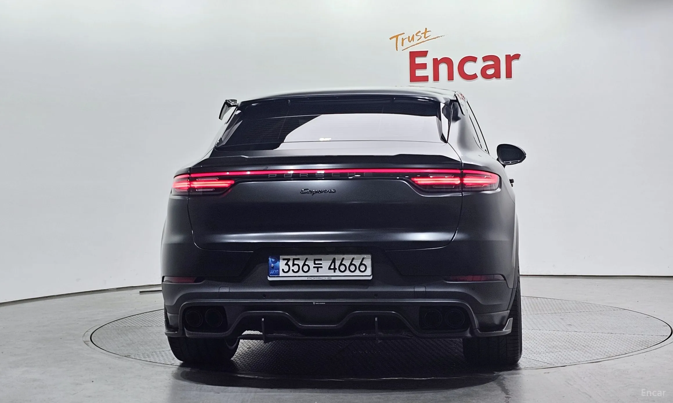 Porsche Cayenne (PO536) превью 3