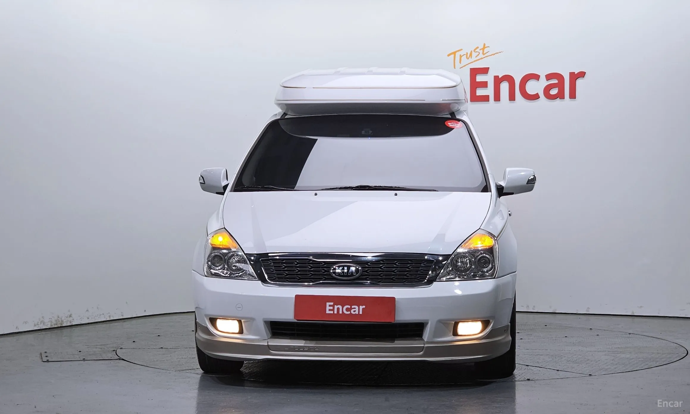 Kia Carnival R превью 2