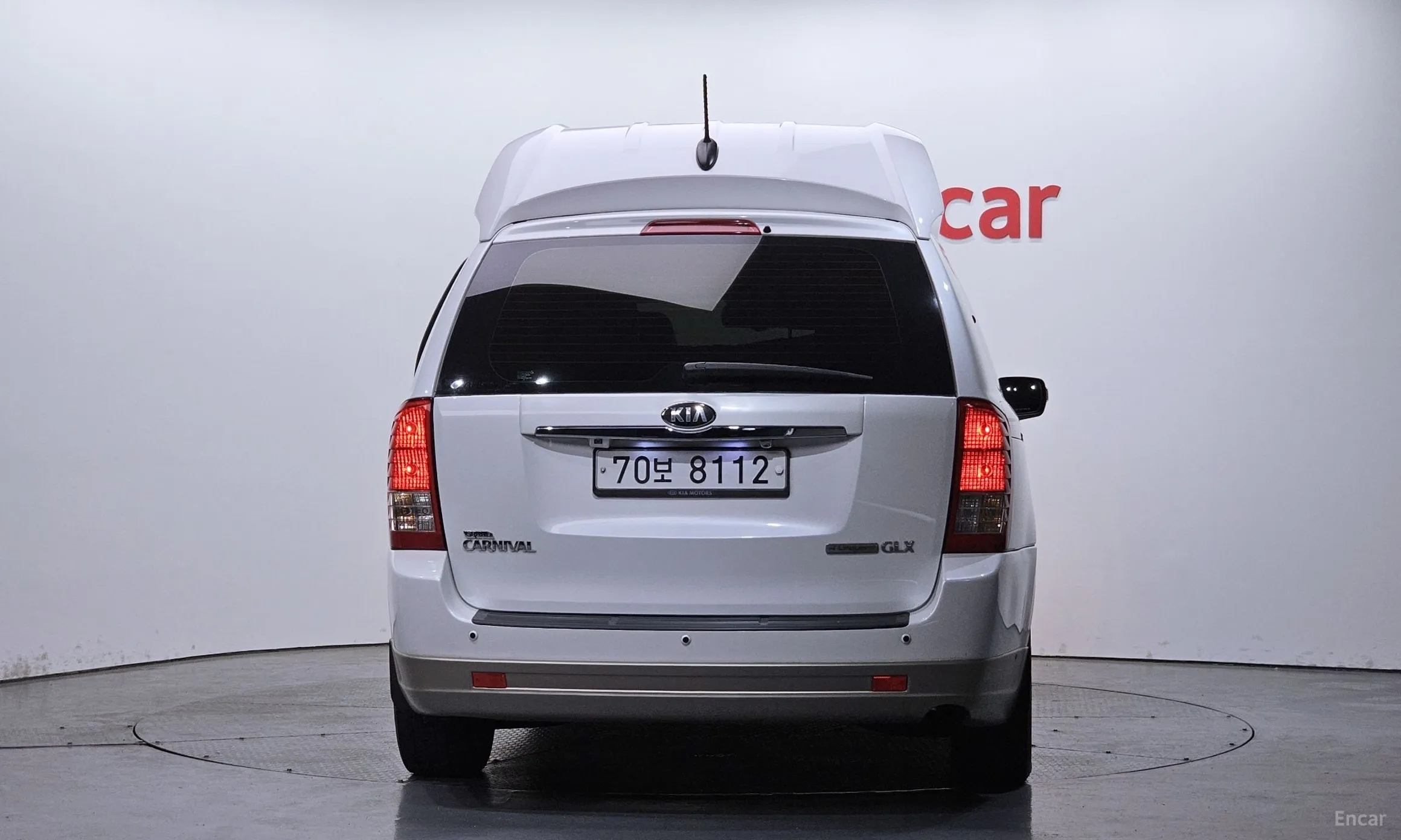 Kia Carnival R превью 3