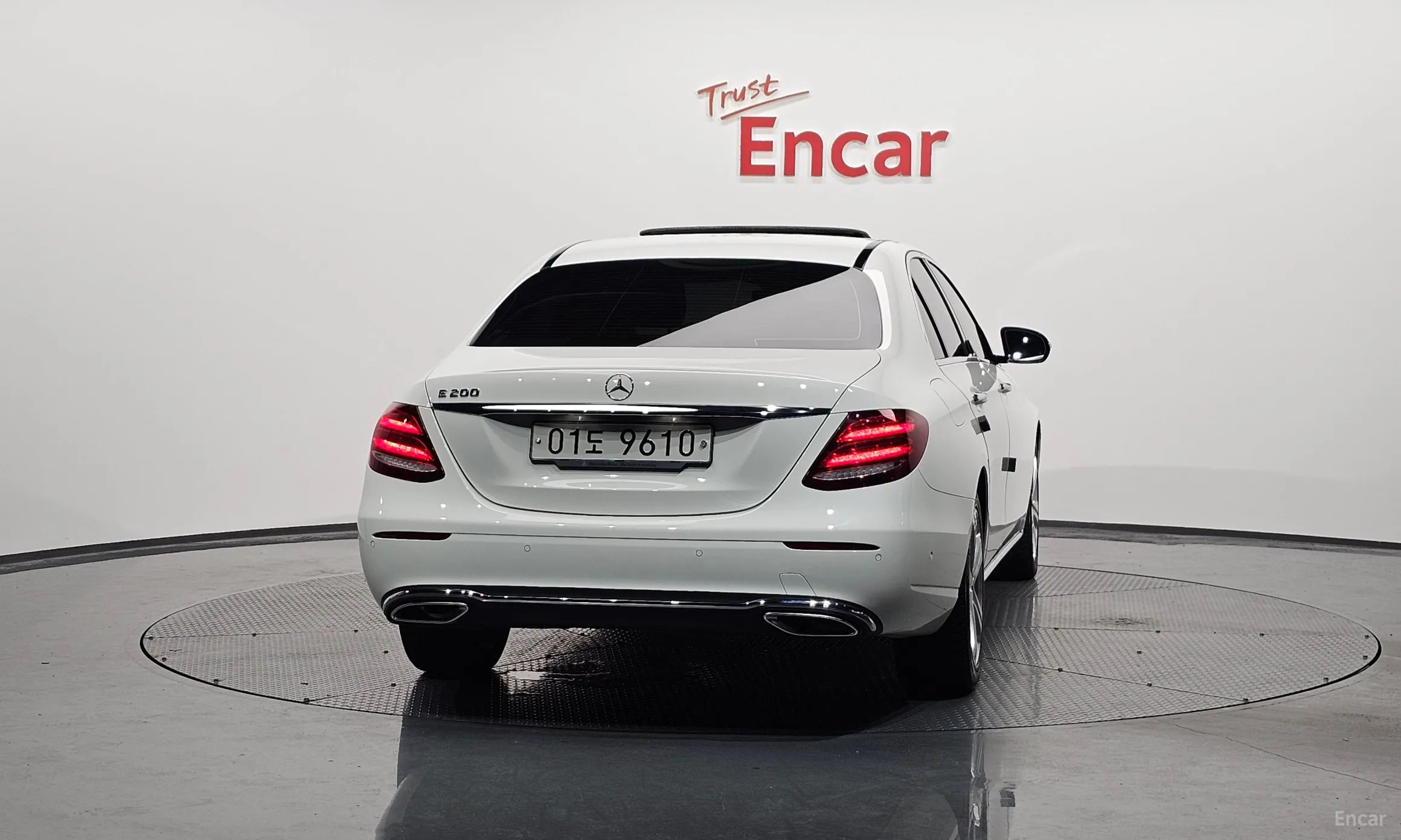 Mercedes Benz E-Class W213 превью 3