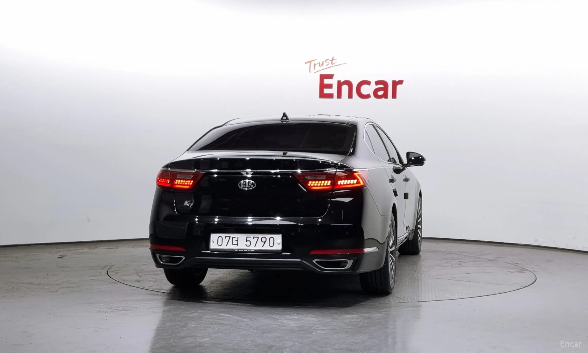 Kia K7 превью 3