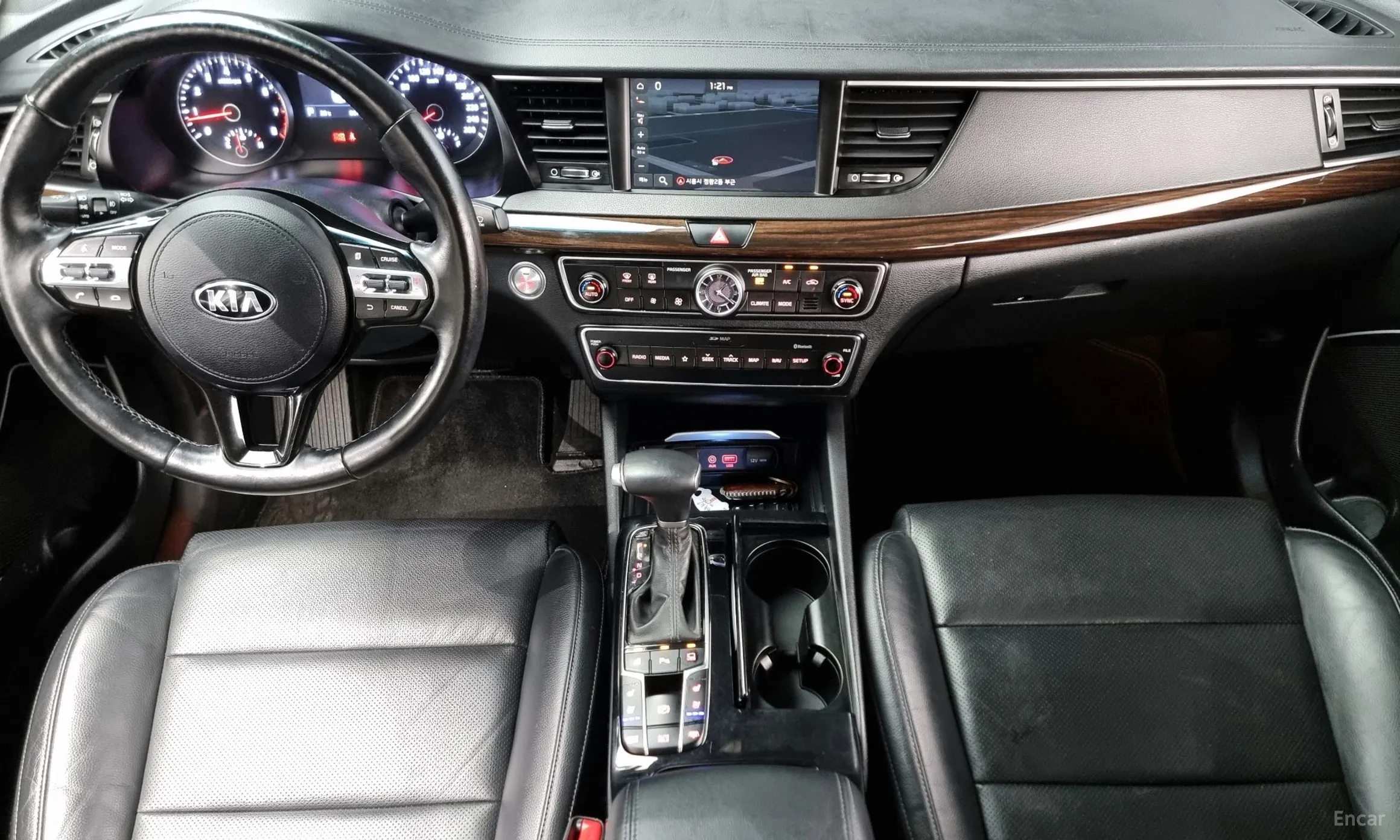 Kia K7 превью 4