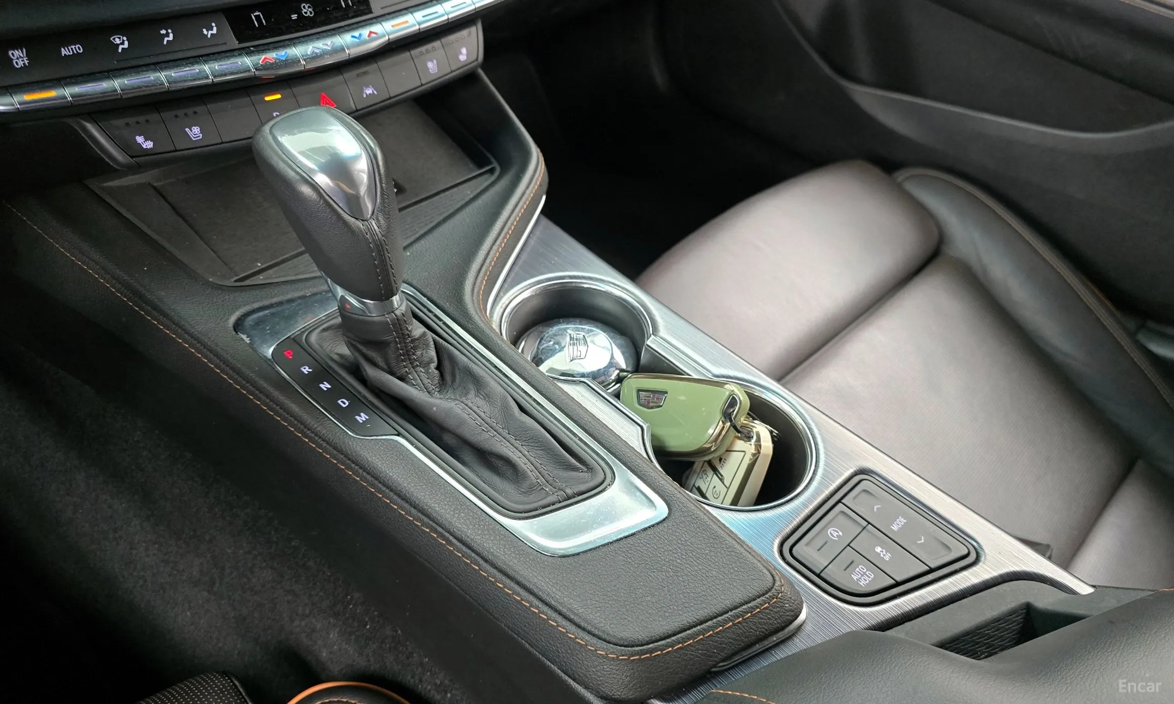 Cadillac CT4 превью 9
