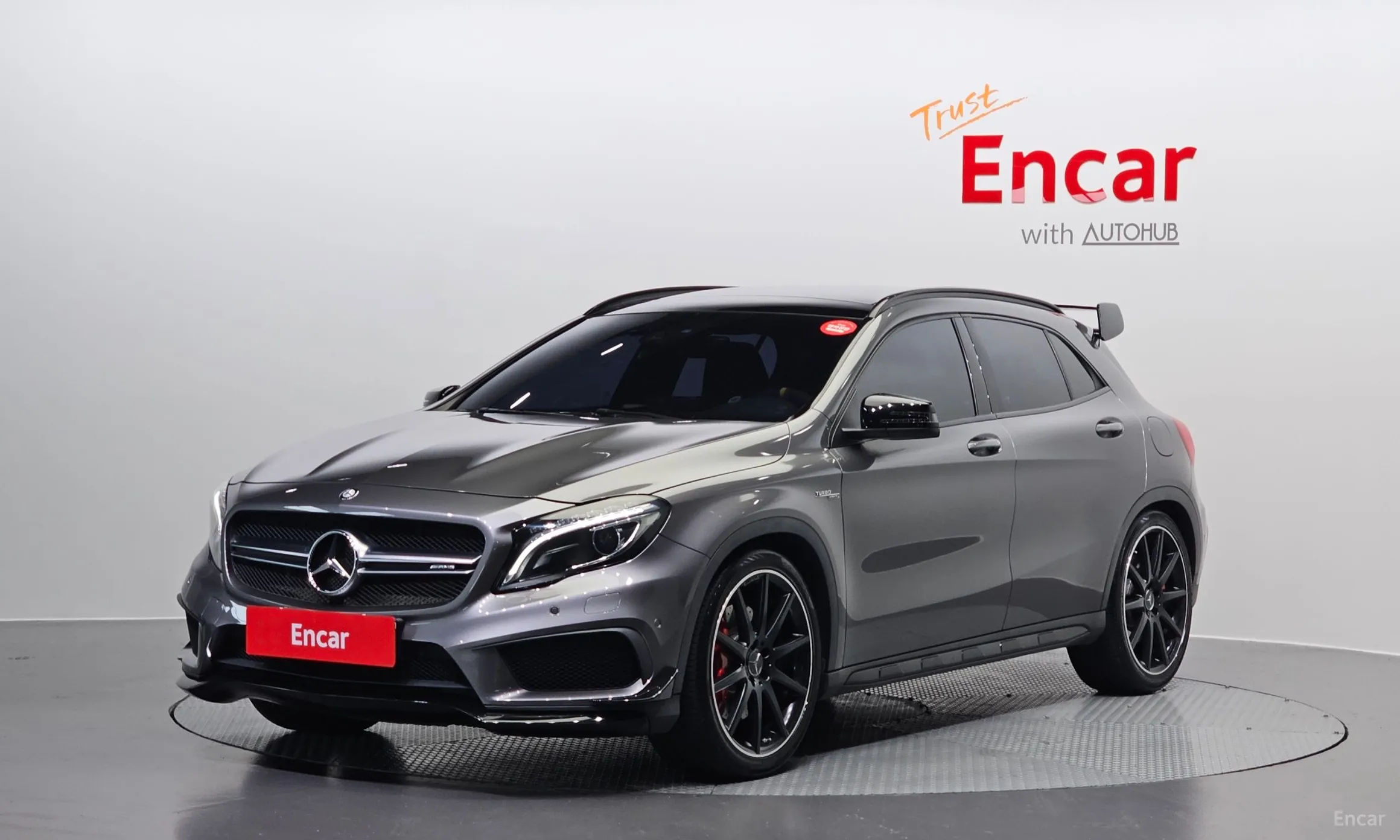 Mercedes Benz GLA-Class X156