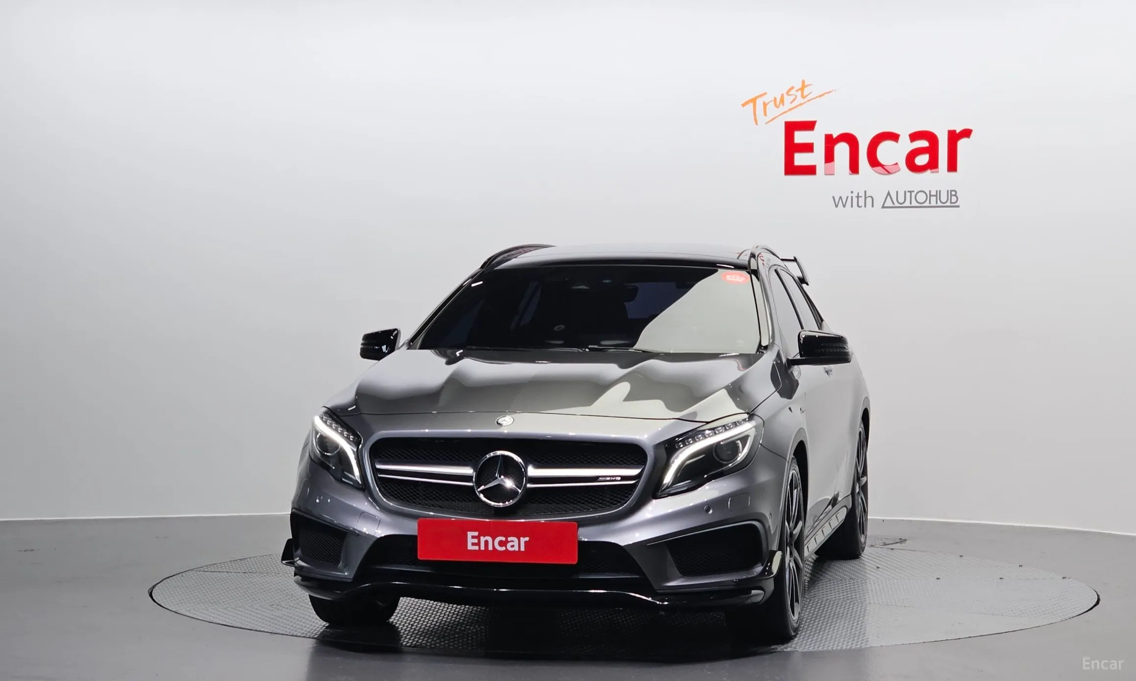 Mercedes Benz GLA-Class X156