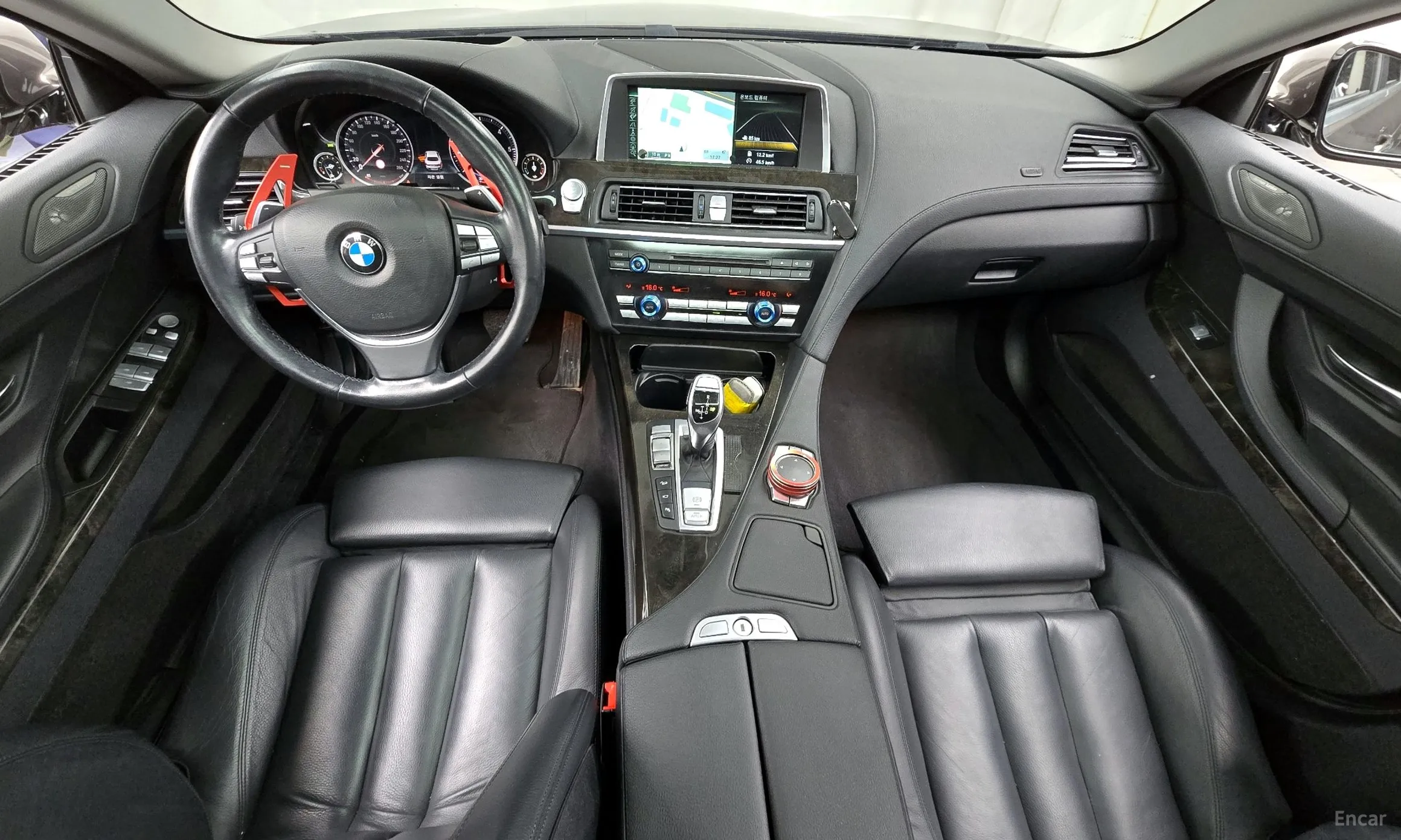 BMW 6 Series (F12) превью 4