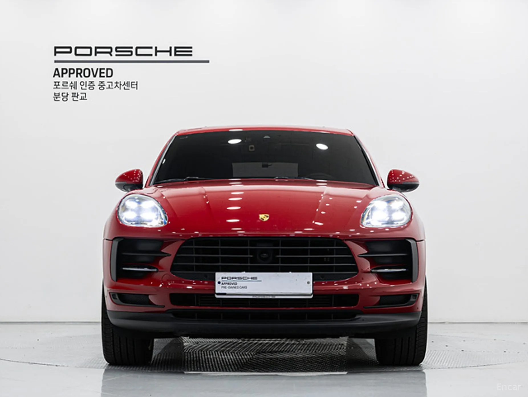 Porsche Macan превью 2