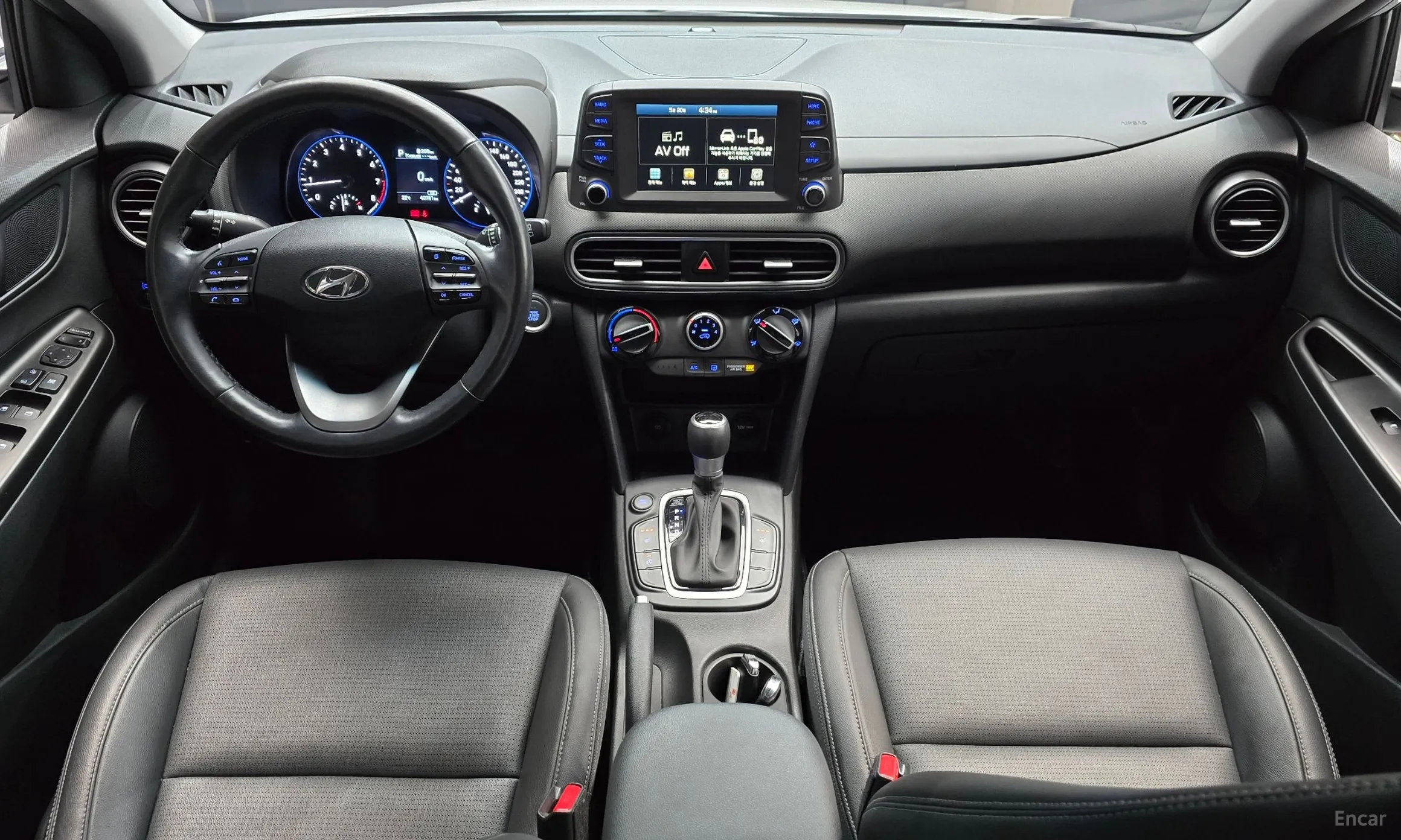 Hyundai Kona превью 4