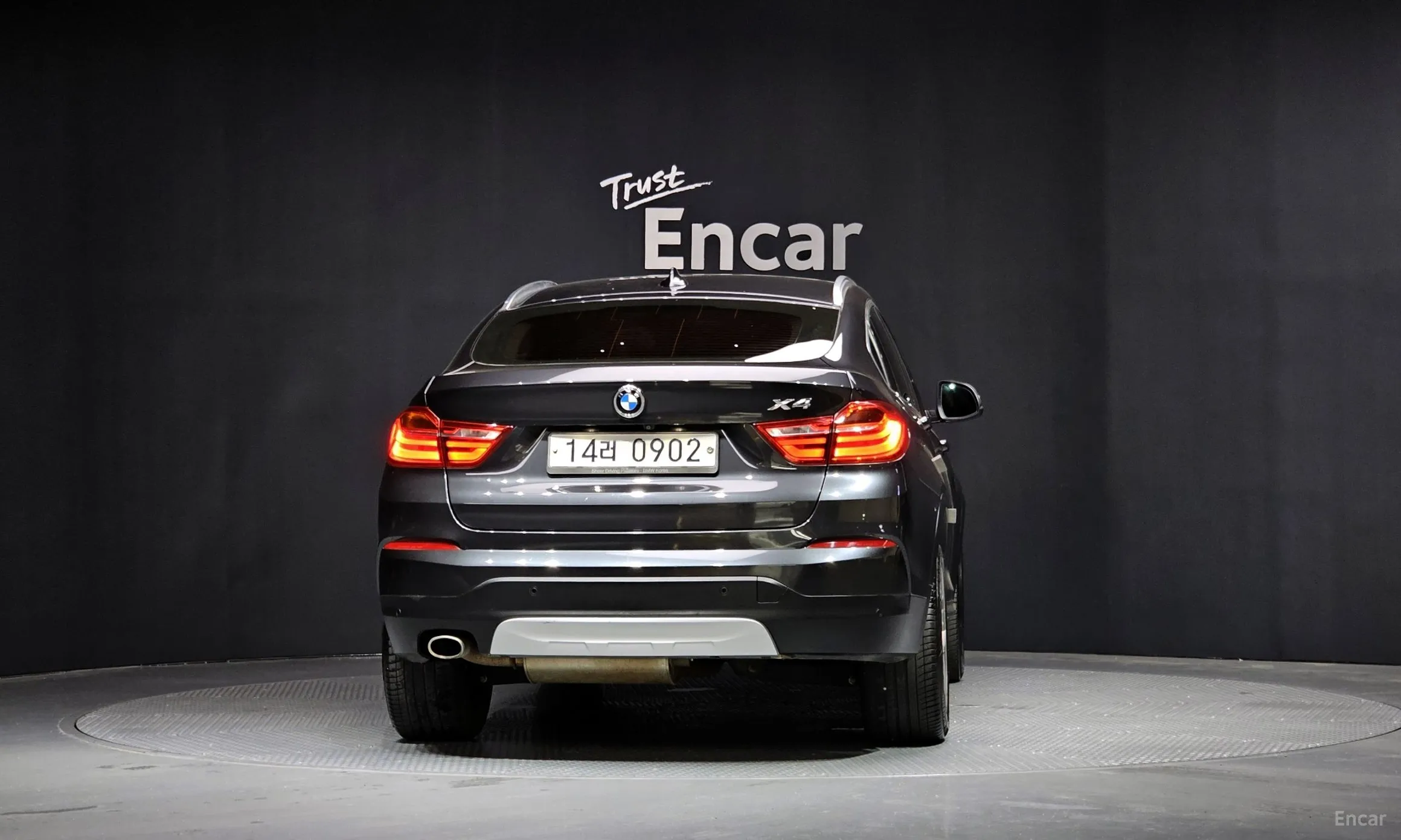 BMW X4 (F26) превью 3