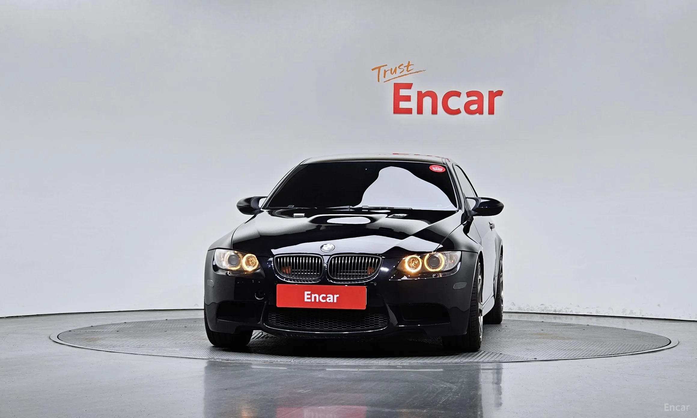 BMW M3 (E90)