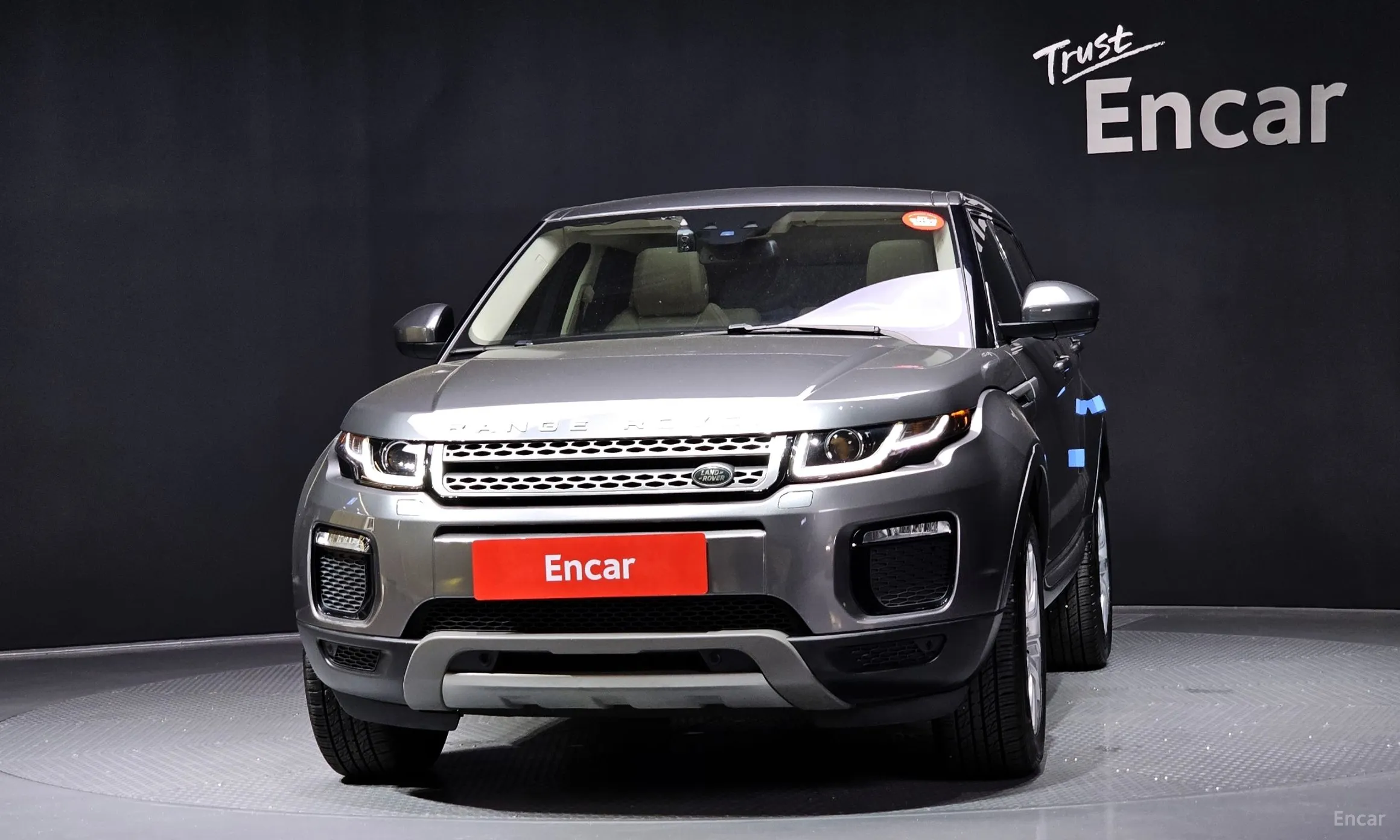 Land Rover Range Rover Evoque превью 2