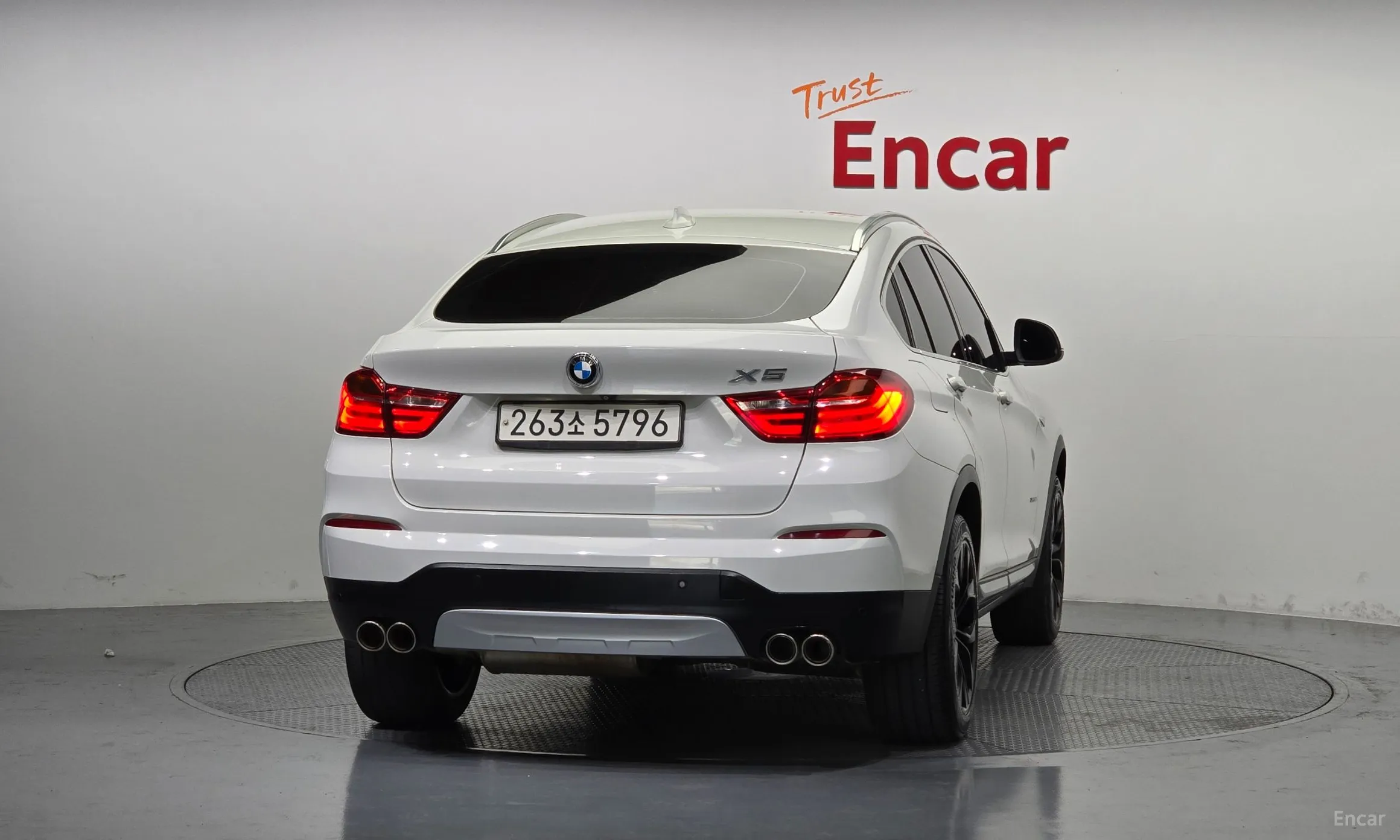 BMW X4 (F26) превью 3