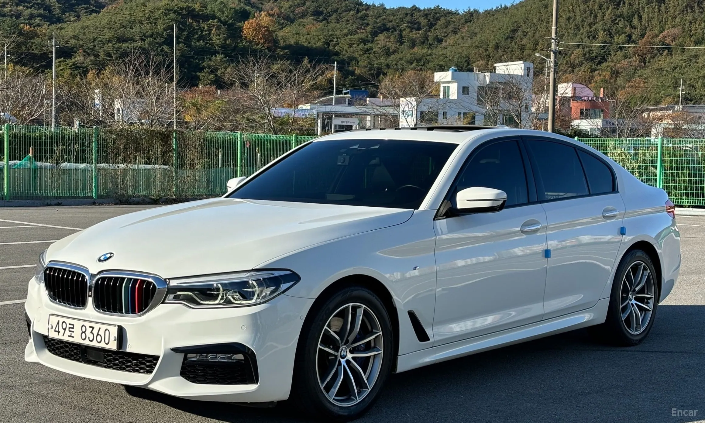 BMW 5 Series (G30) превью 2