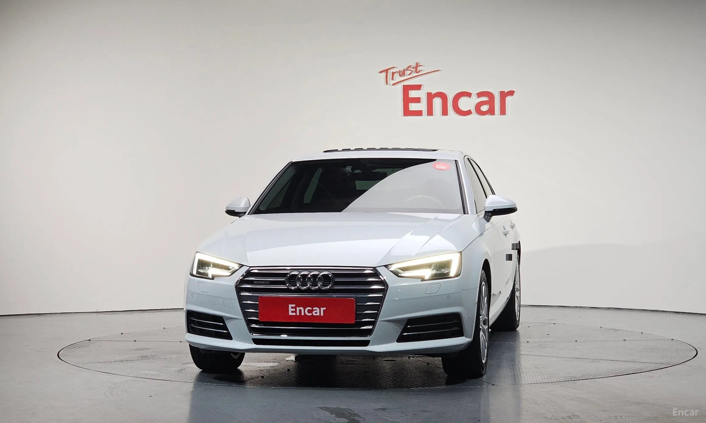 Audi A4 (B9)