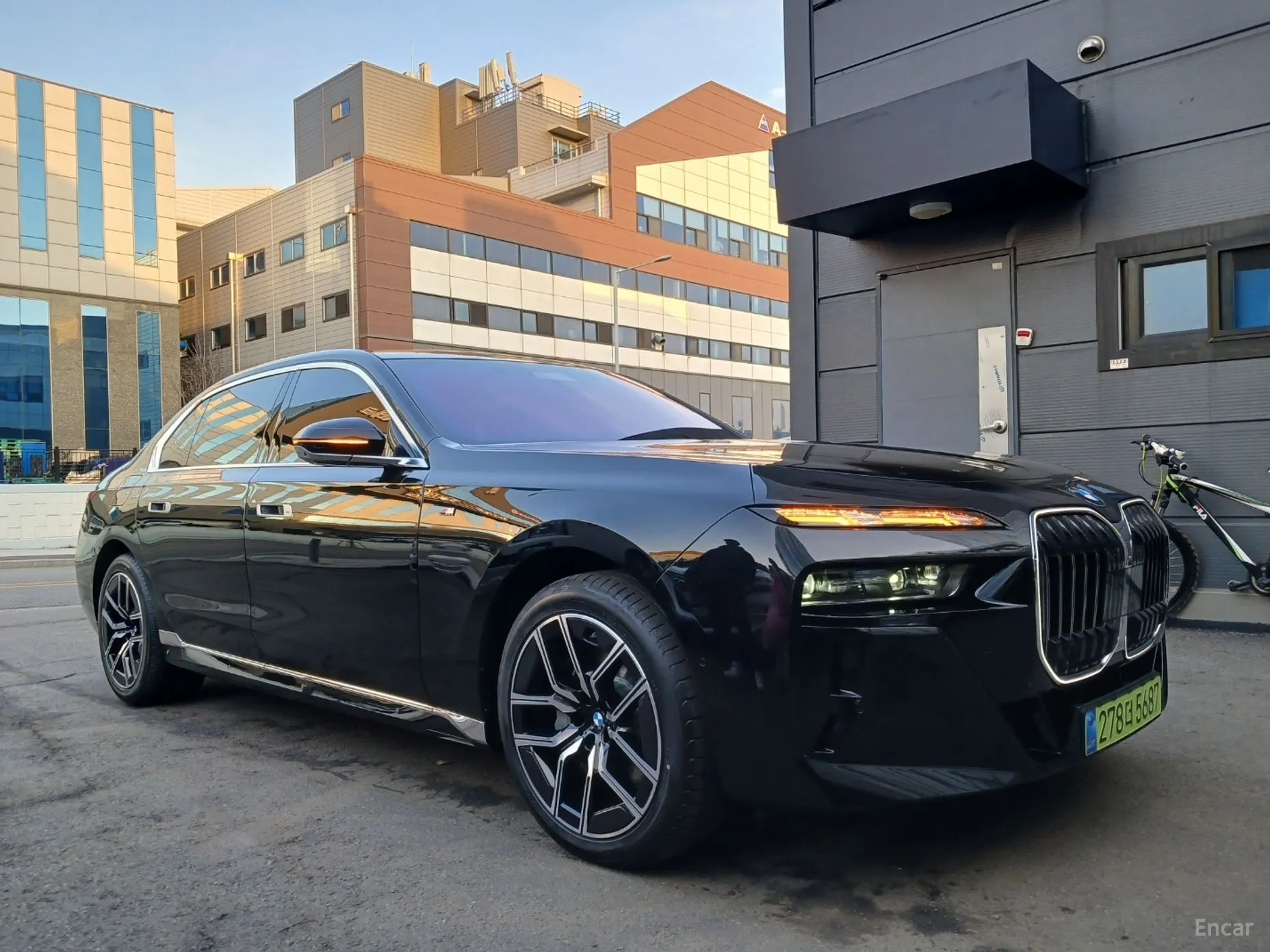 BMW 7 Series (G70)
