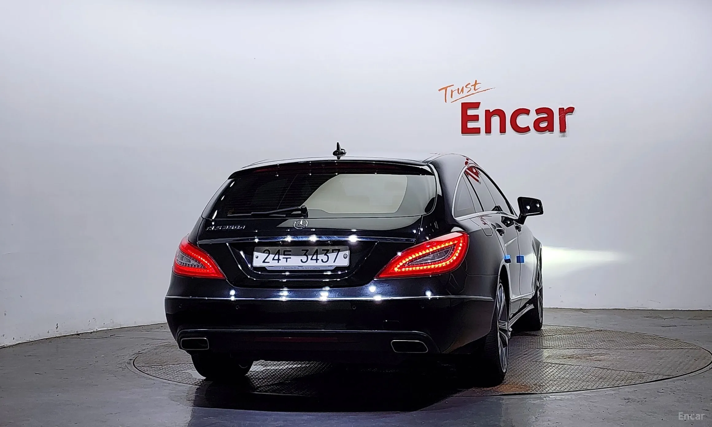 Mercedes Benz CLS-Class W218 превью 3