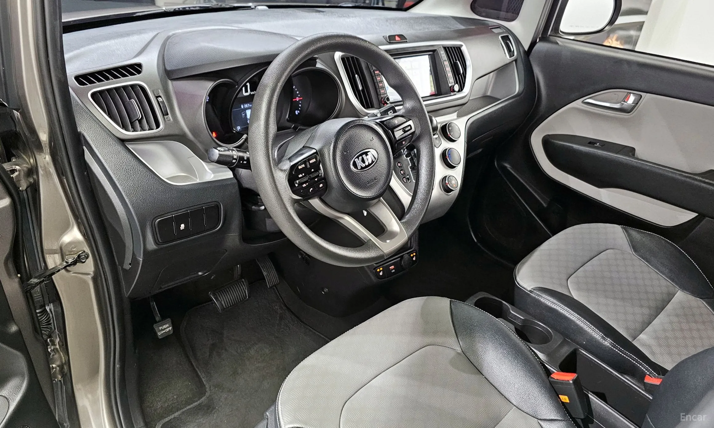 Kia Ray превью 4