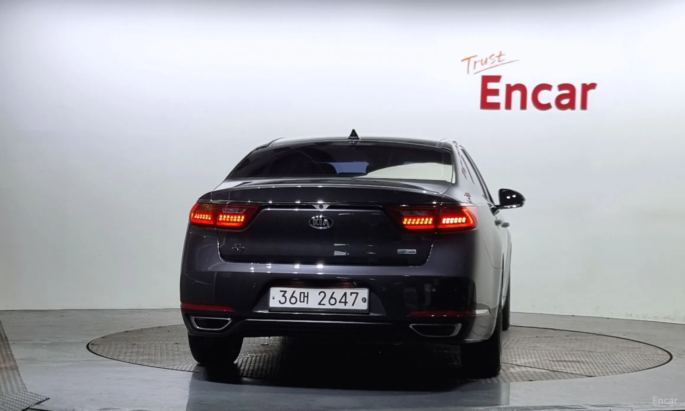 Kia K7 Hybrid превью 3