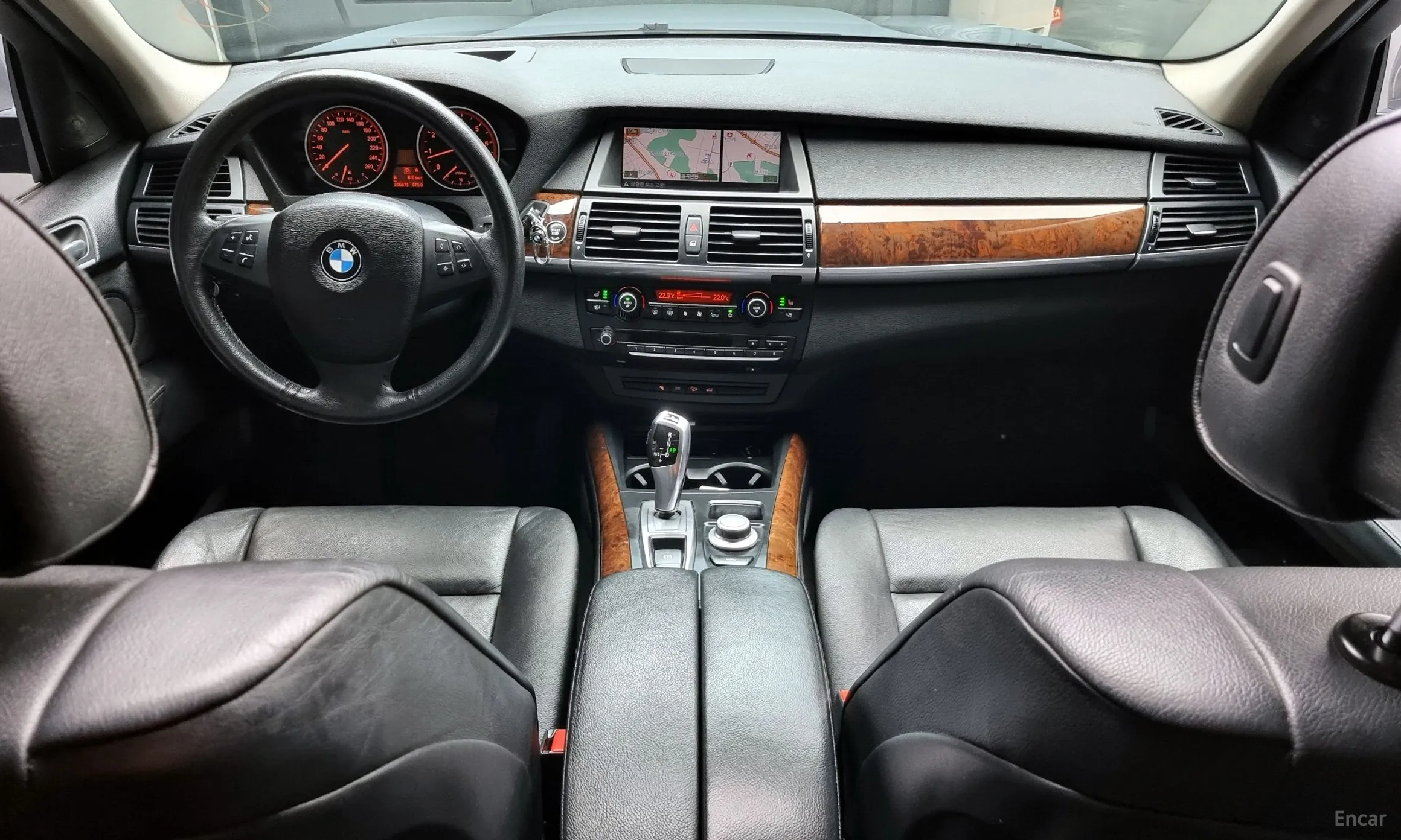BMW X5 (E70) превью 4