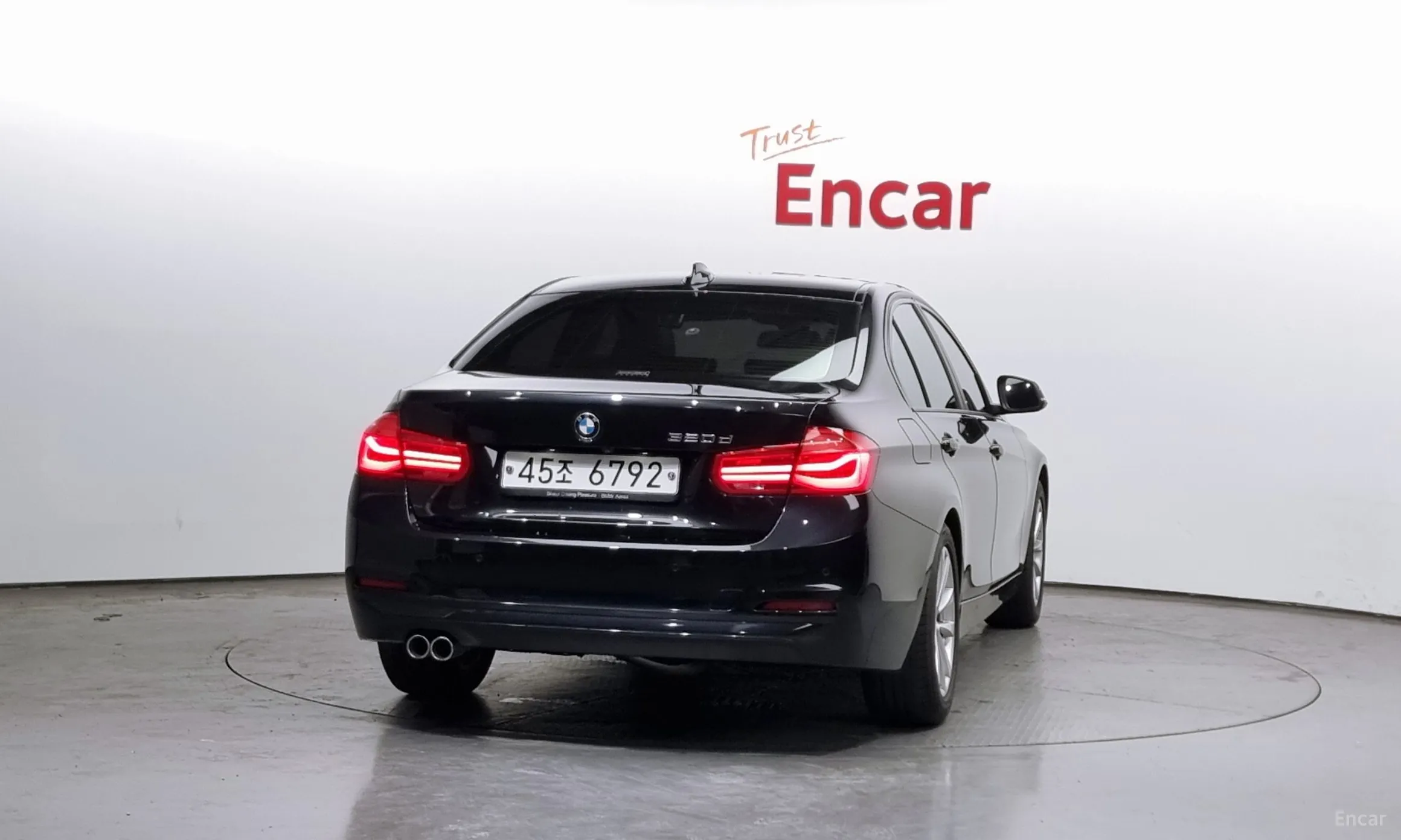 BMW 3 Series (F30) превью 3