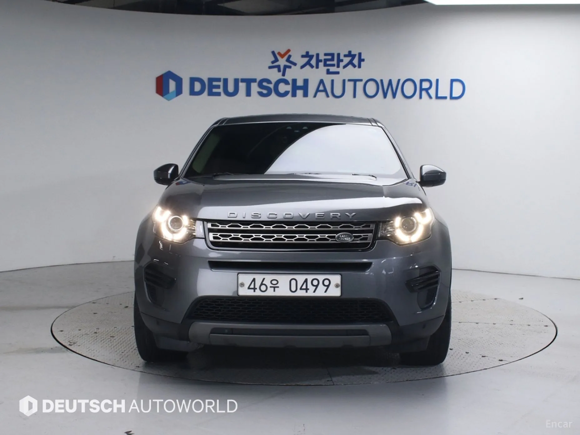 Land Rover Discovery Sports превью 2