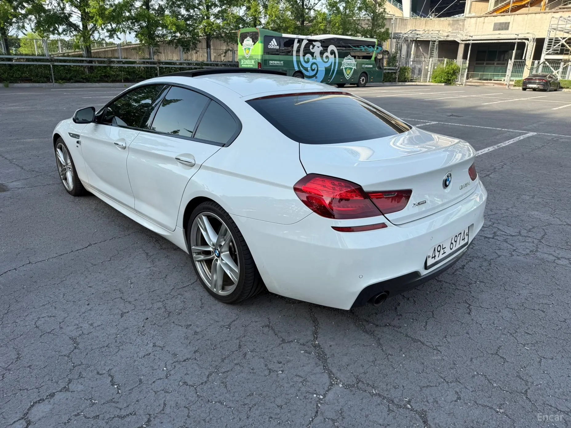 BMW 6 Series (F12) превью 3