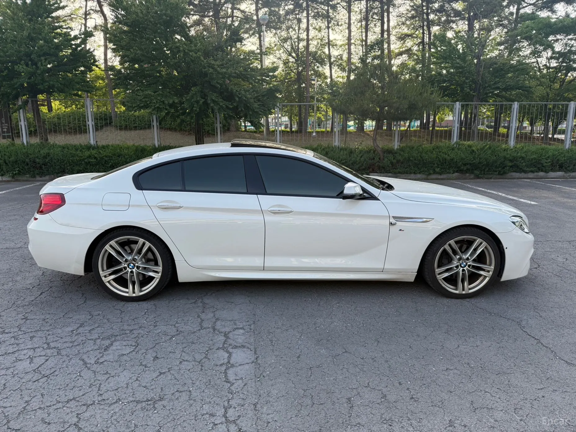 BMW 6 Series (F12) превью 4