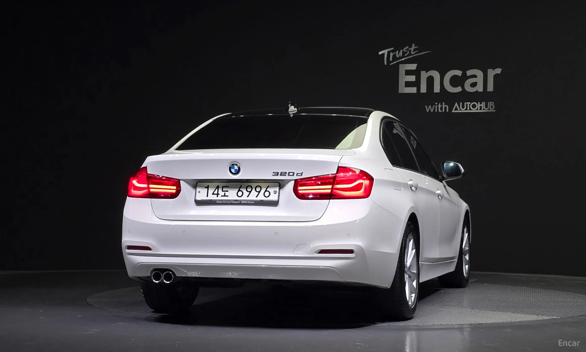 BMW 3 Series (F30) превью 3