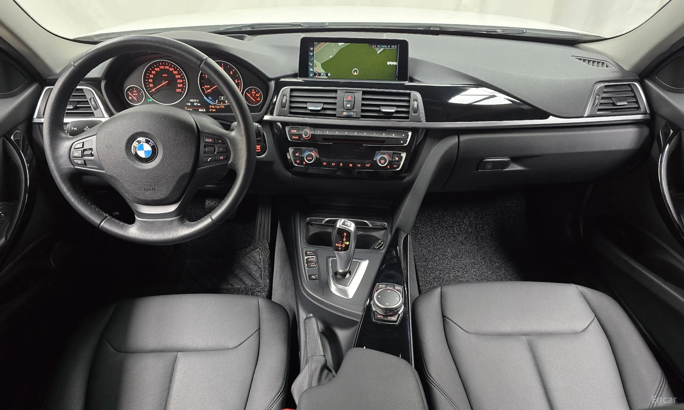 BMW 3 Series (F30) превью 4
