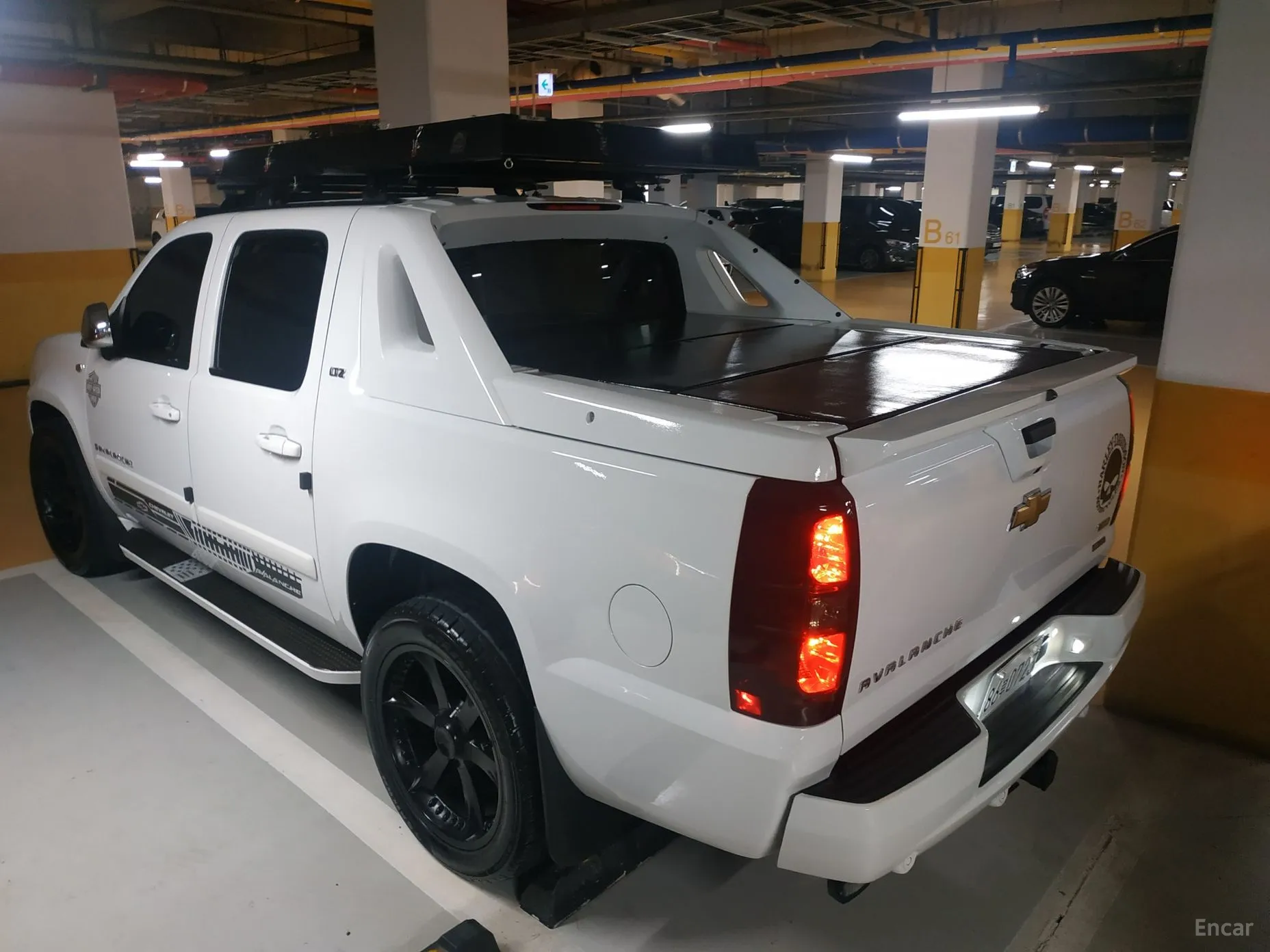 Chevrolet Avalanche превью 2