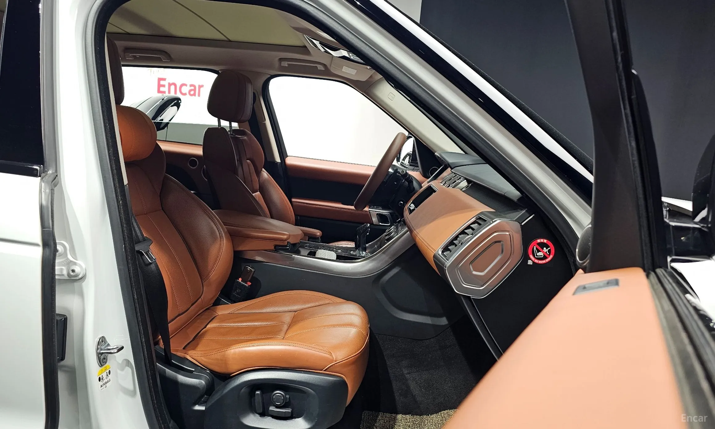 Land Rover Range Rover Sport 2nd Generation превью 10