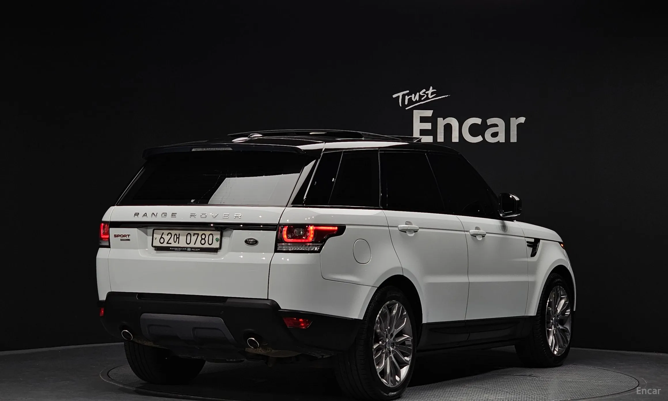 Land Rover Range Rover Sport 2nd Generation