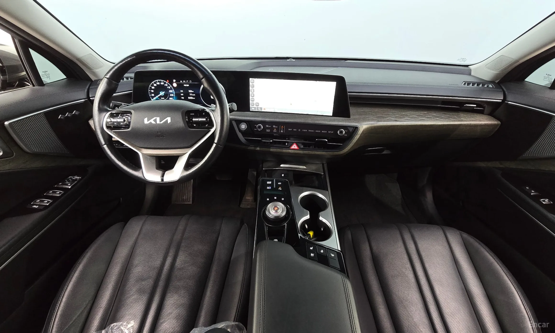 Kia K8 превью 4