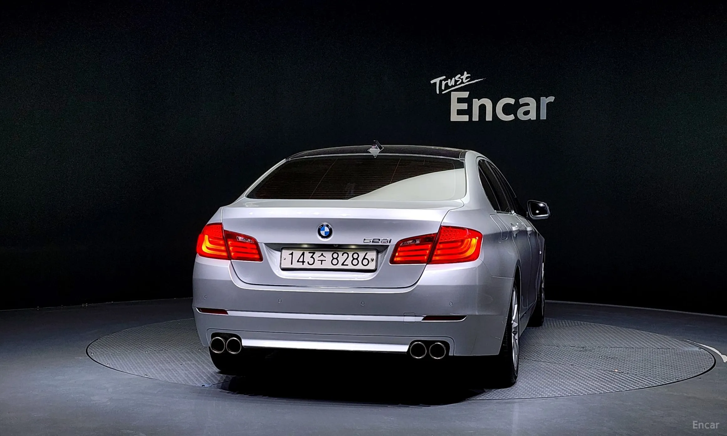 BMW 5 Series (F10) превью 3