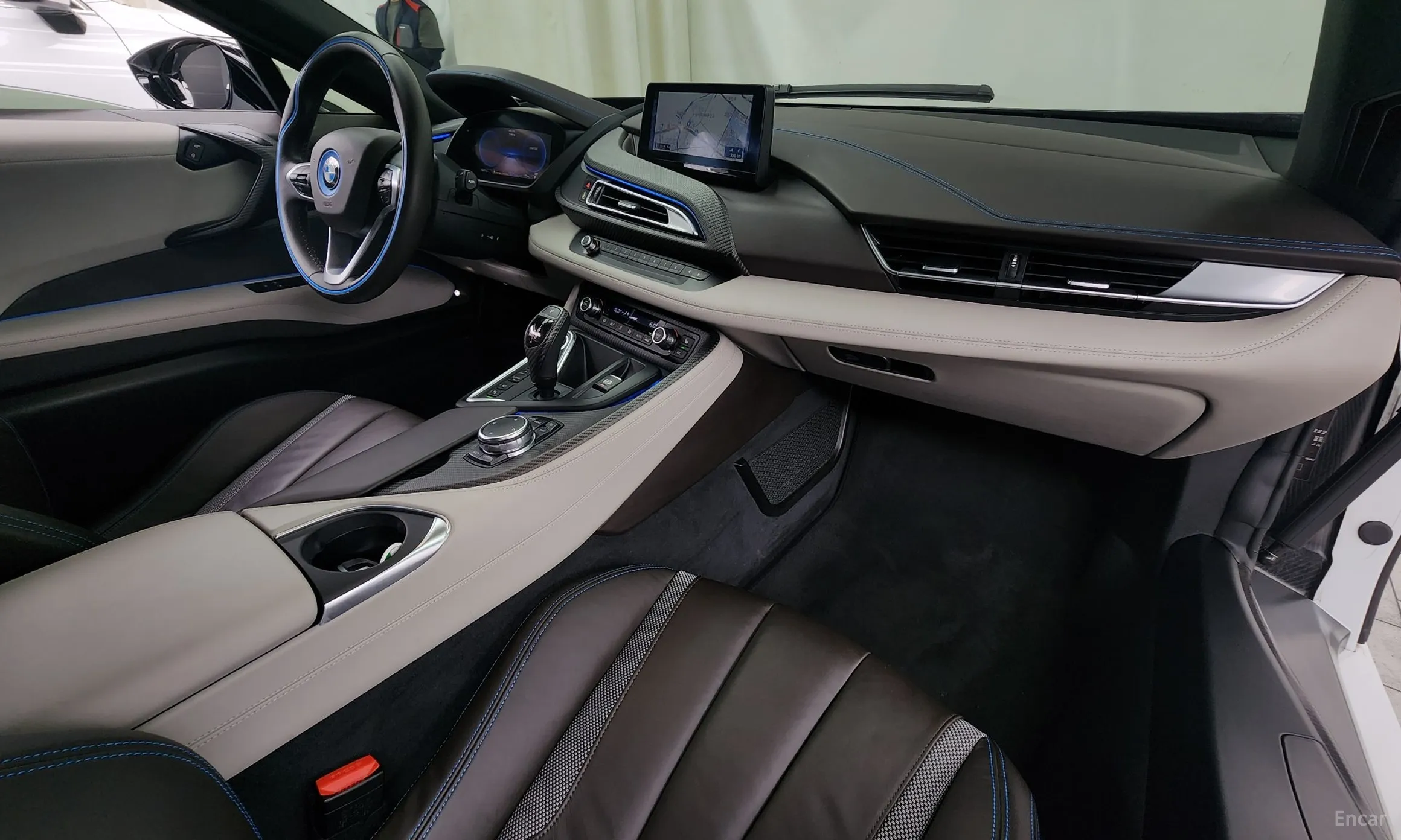 BMW i8 превью 4
