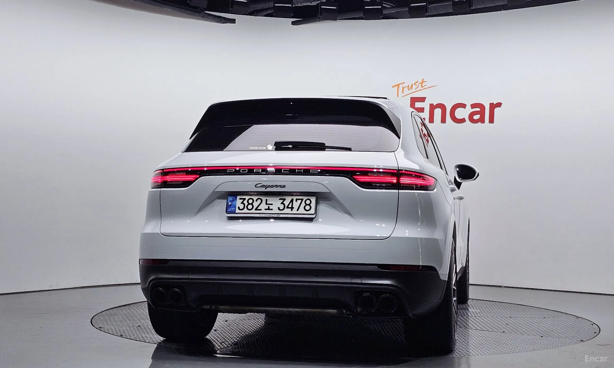 Porsche Cayenne (PO536) превью 3