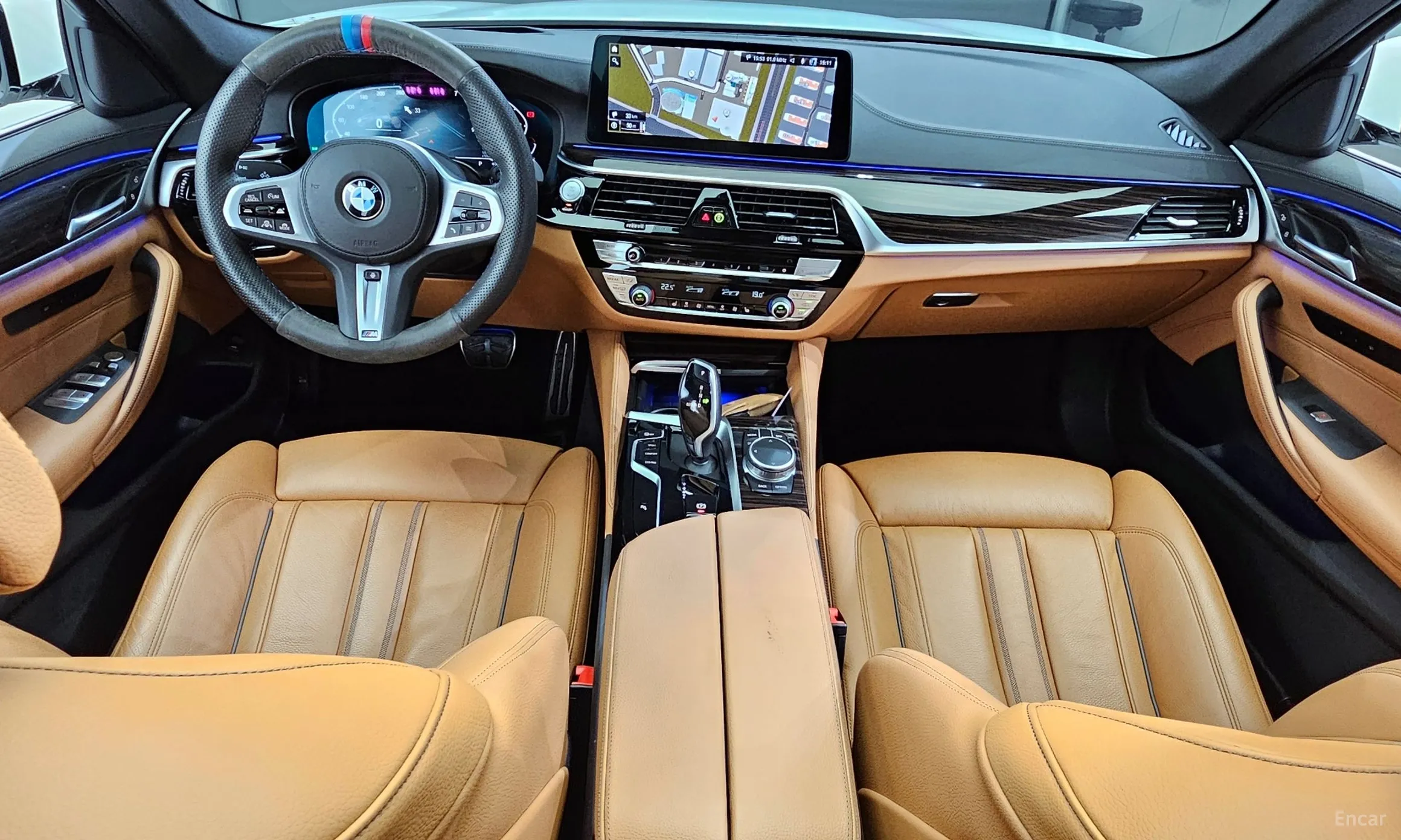 BMW 5 Series (G30) превью 4