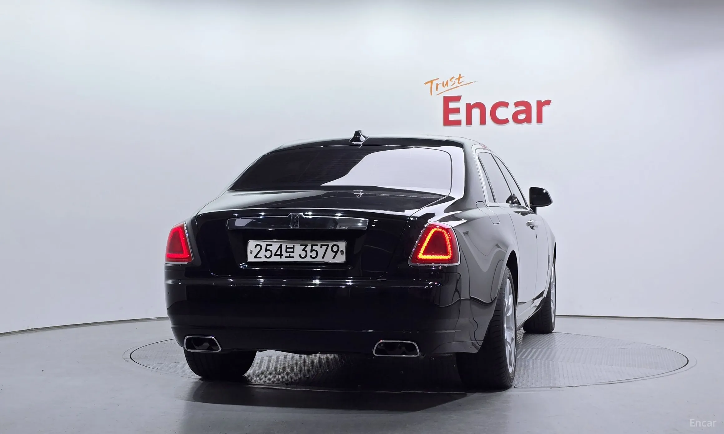 Rolls-Royce Ghost превью 4