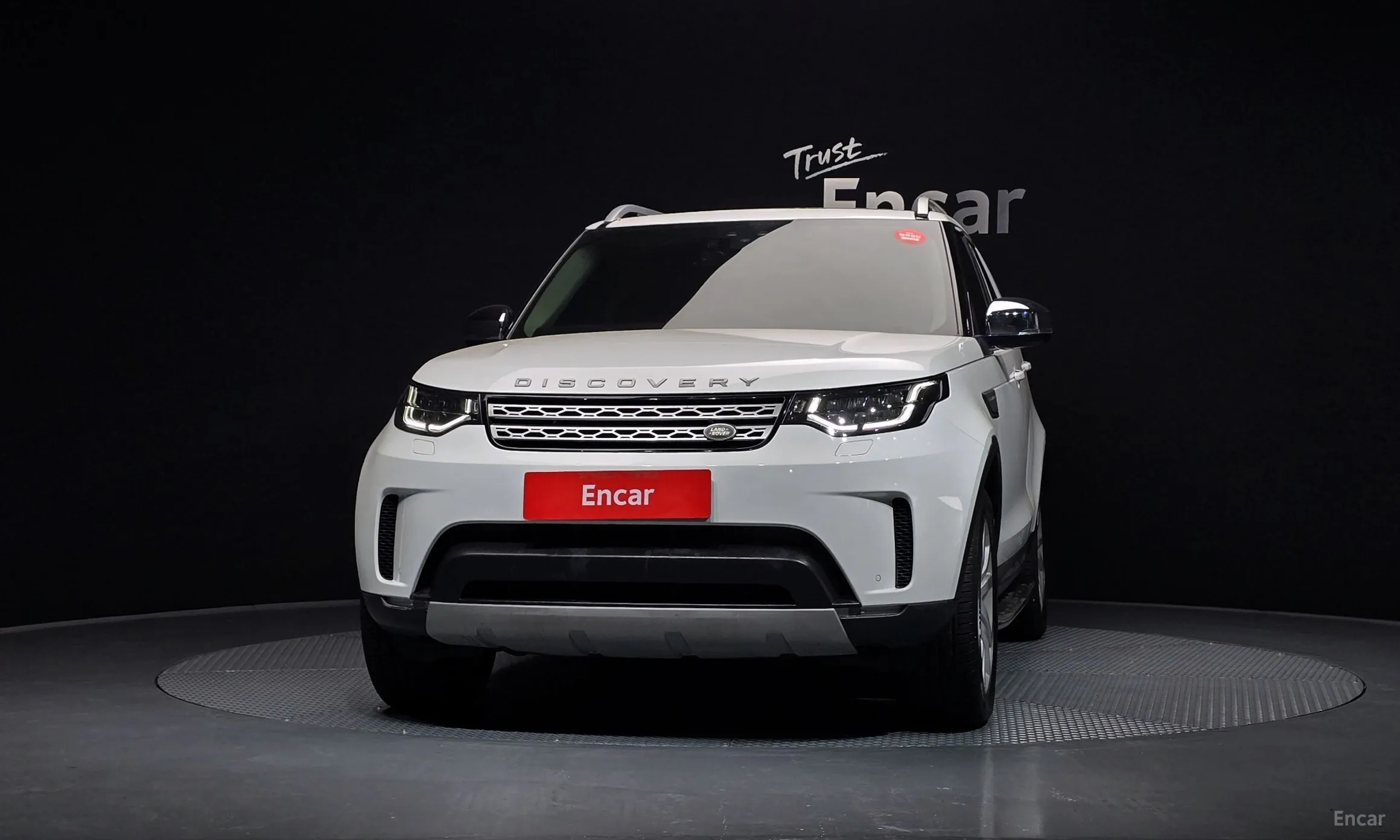 Land Rover Discovery 5 превью 2